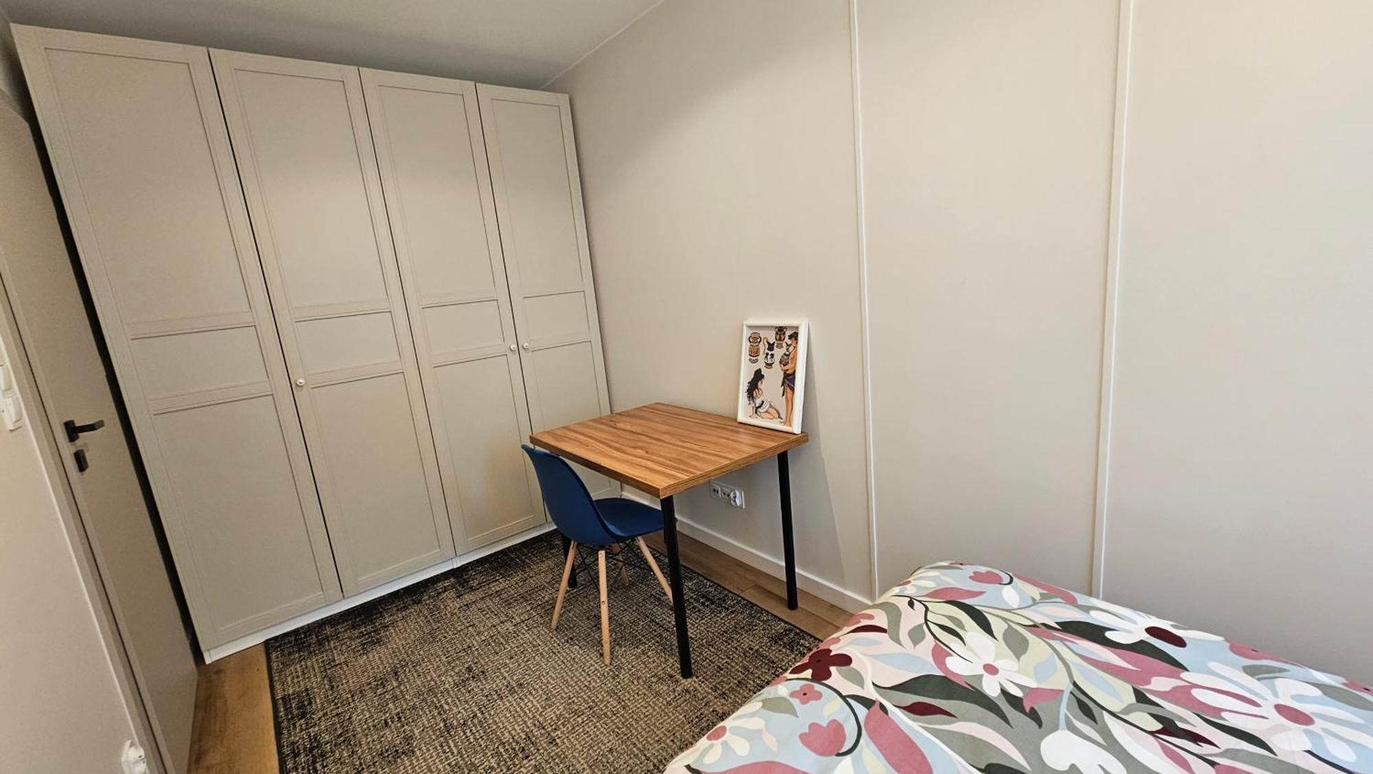 Apartamento Metro Varsóvia