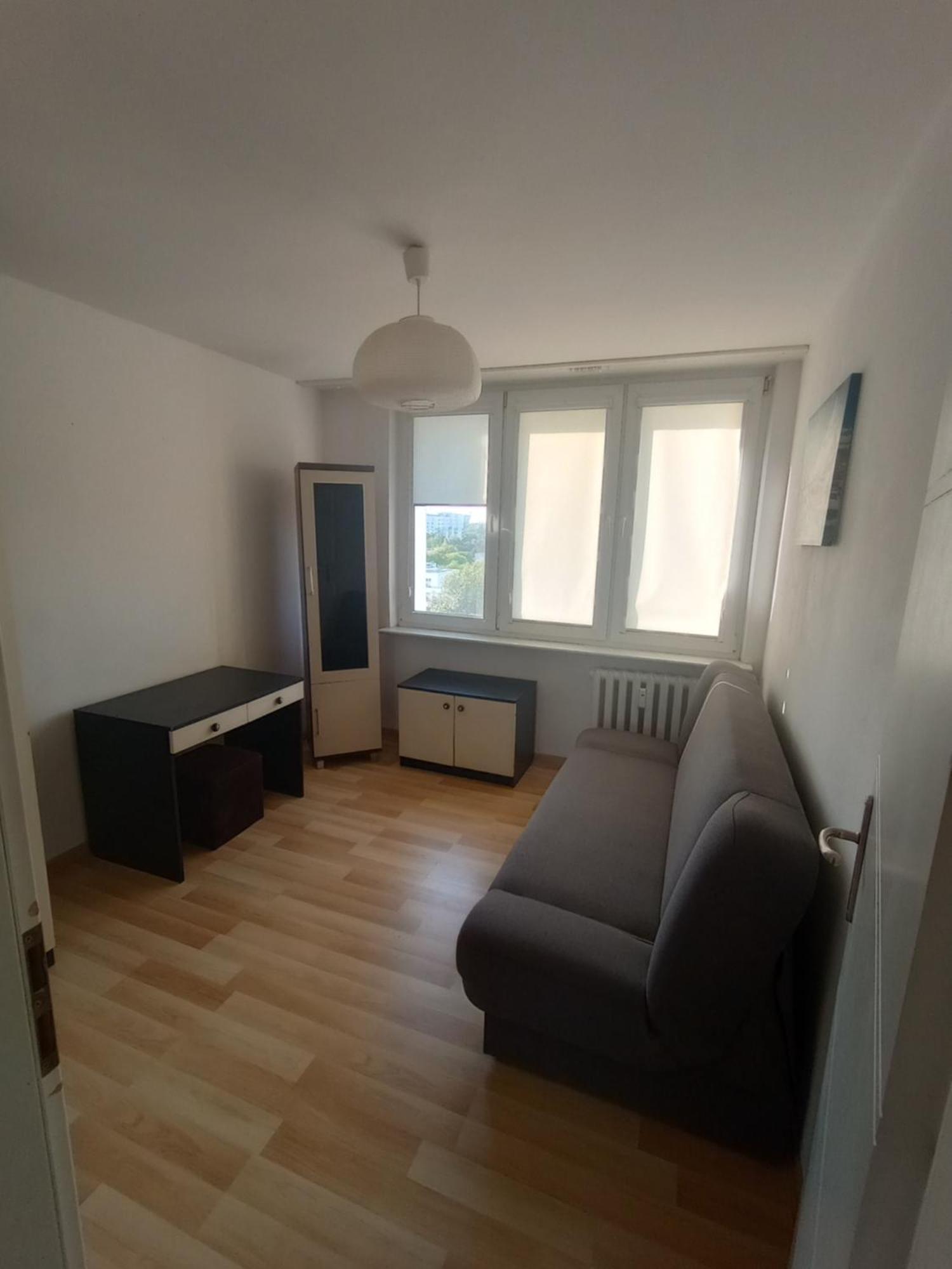 Saska Kepa! 3 Pokojowy Prywatny Apartament, Bezplatny Parking, Wifi, Centrum I Stadion 15min - Self Check In * Warsaw