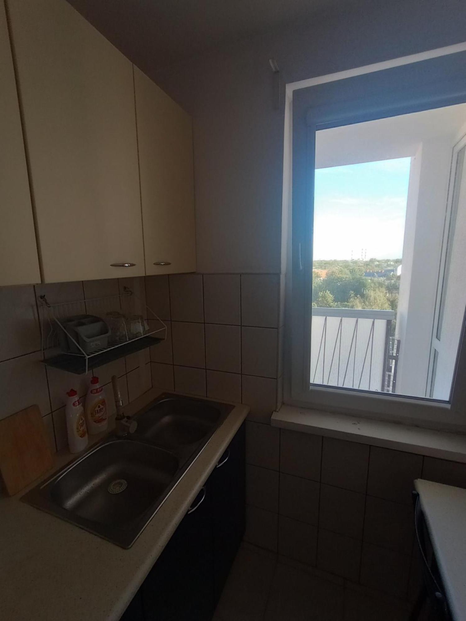 Saska Kepa! 3 Pokojowy Prywatny Apartament, Bezplatny Parking, Wifi, Centrum I Stadion 15min - Self Check In Apartment Warsaw