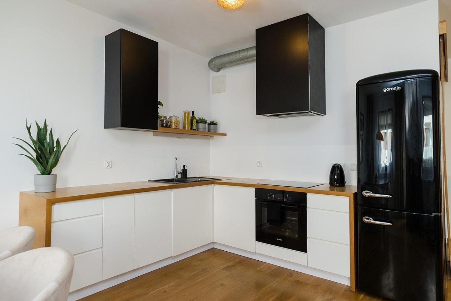 Apartment Lanciego - Przytulny Z Osobna Sypialna, Balkon, Wi-fi, Natolin, Ursynow Warsaw