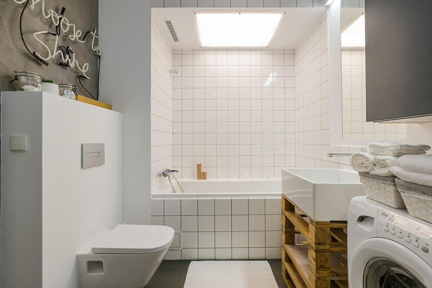 Apartment Lanciego - Przytulny Z Osobna Sypialna, Balkon, Wi-fi, Natolin, Ursynow Warsaw
