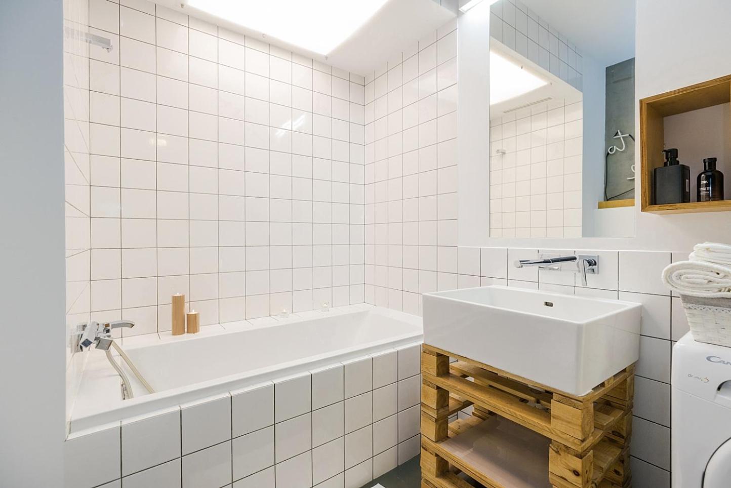 Lanciego - Przytulny Z Osobna Sypialna, Balkon, Wi-fi, Natolin, Ursynow Apartment *
