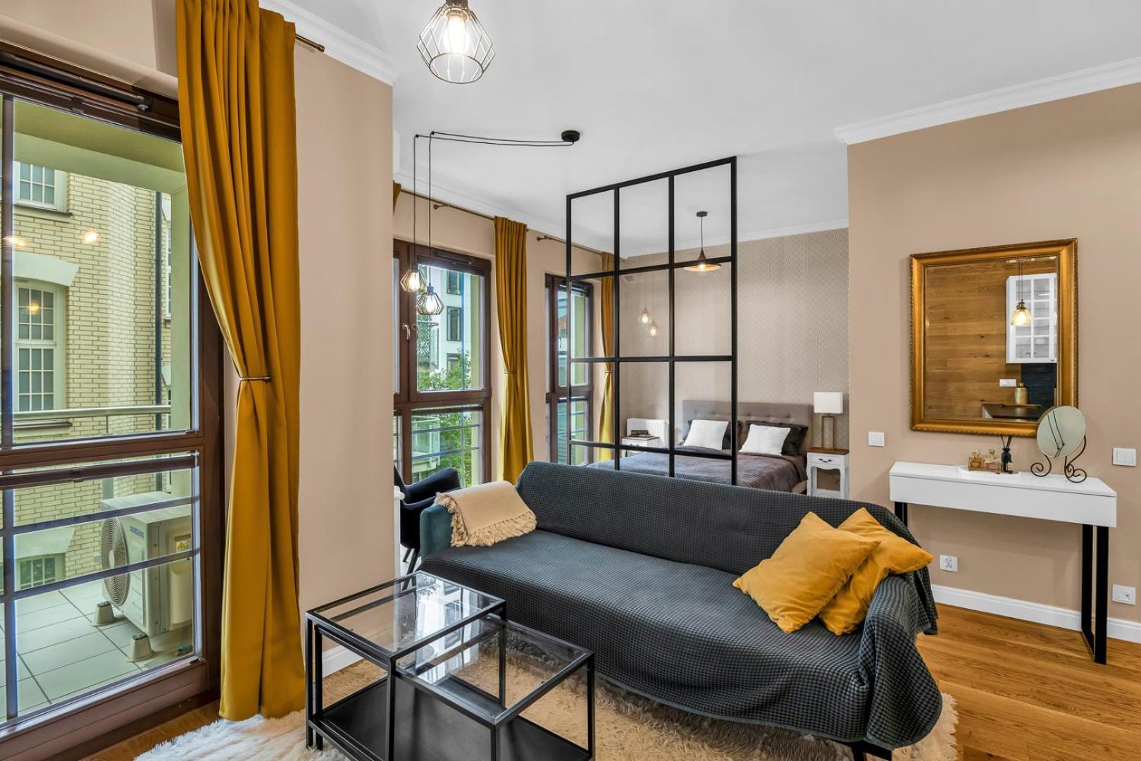 Artdeco Apartment Warsaw