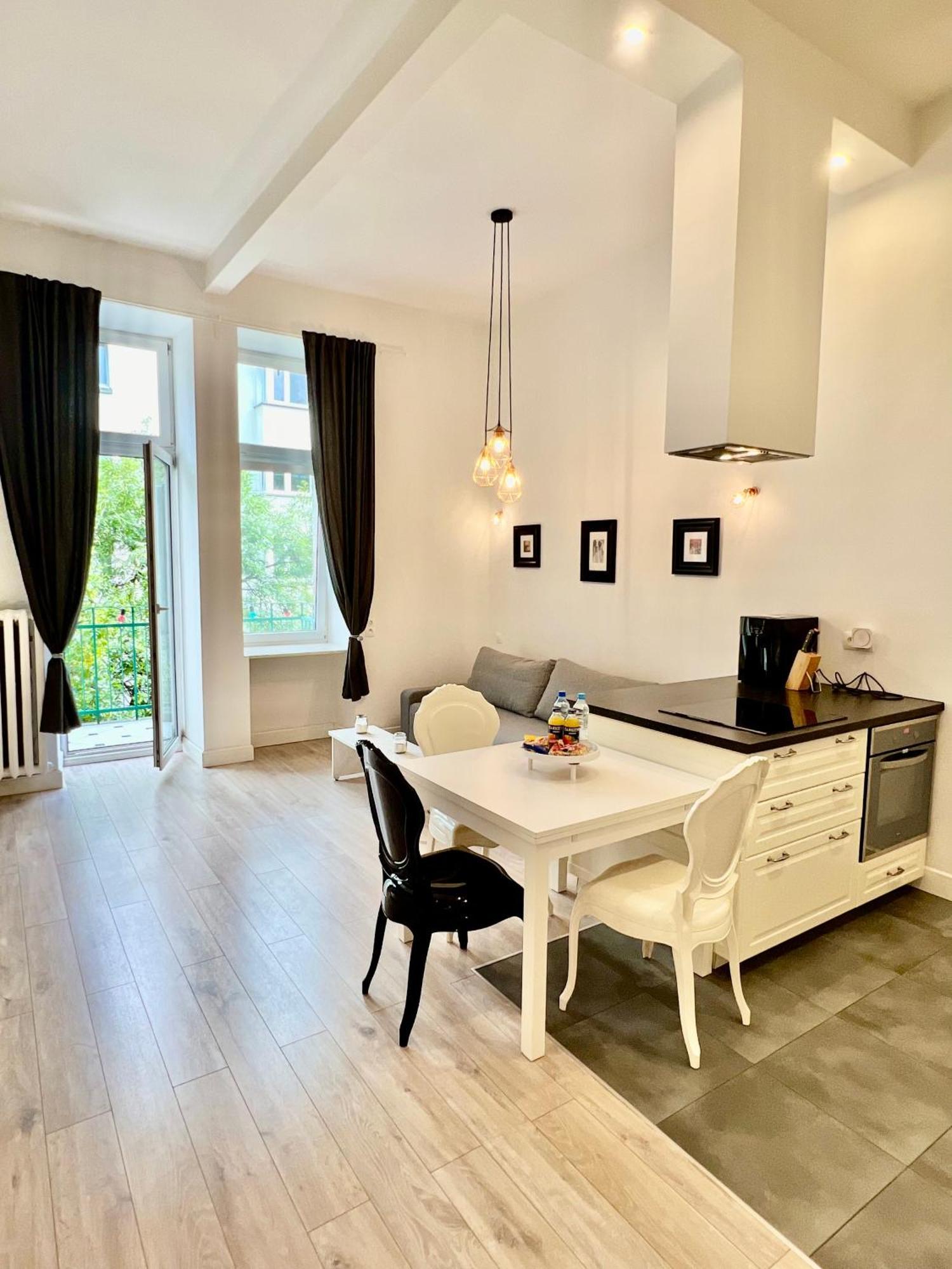 Hoza Apartament