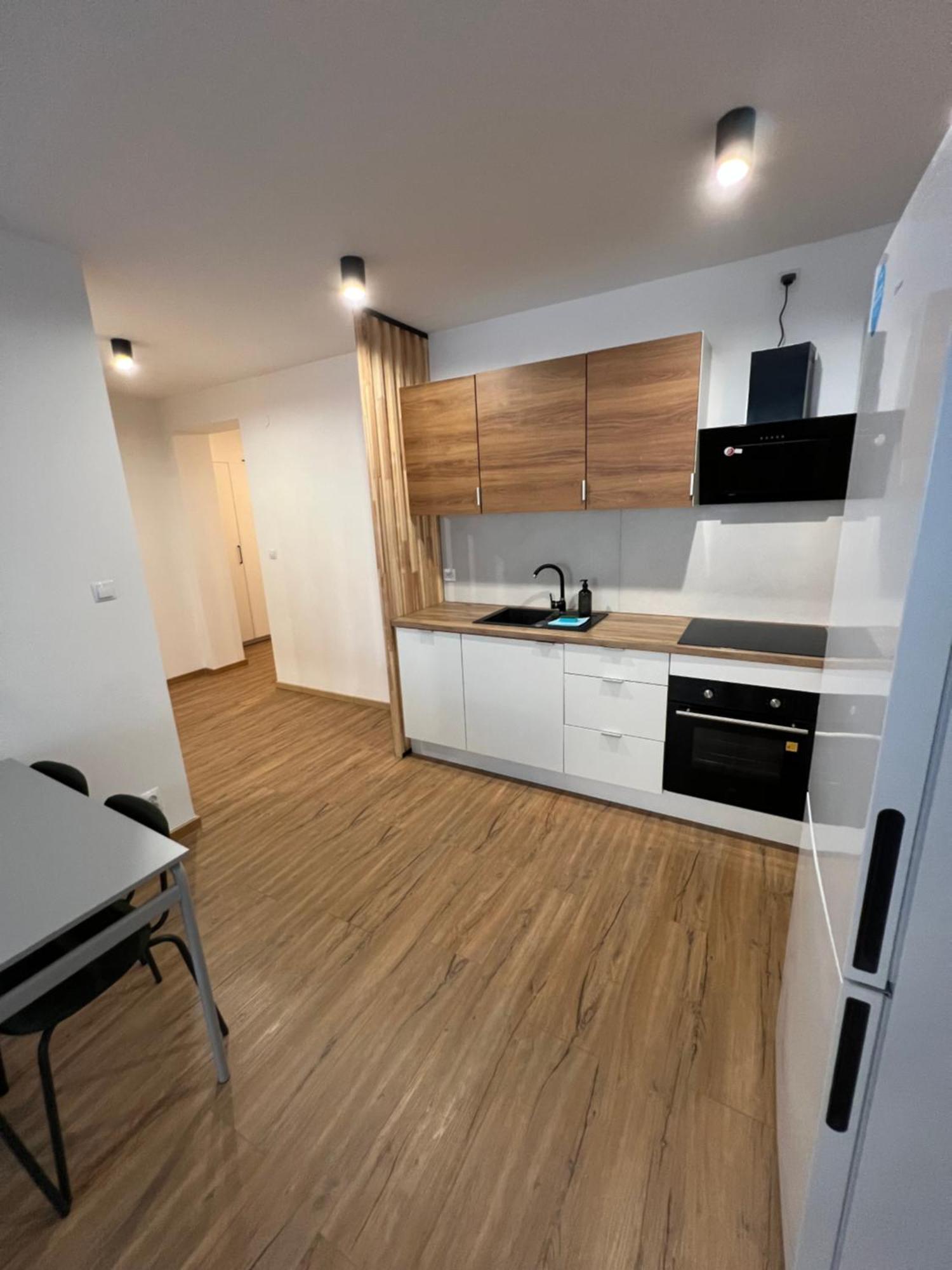 Apartamento Budget 1 #self Check-in Varsóvia