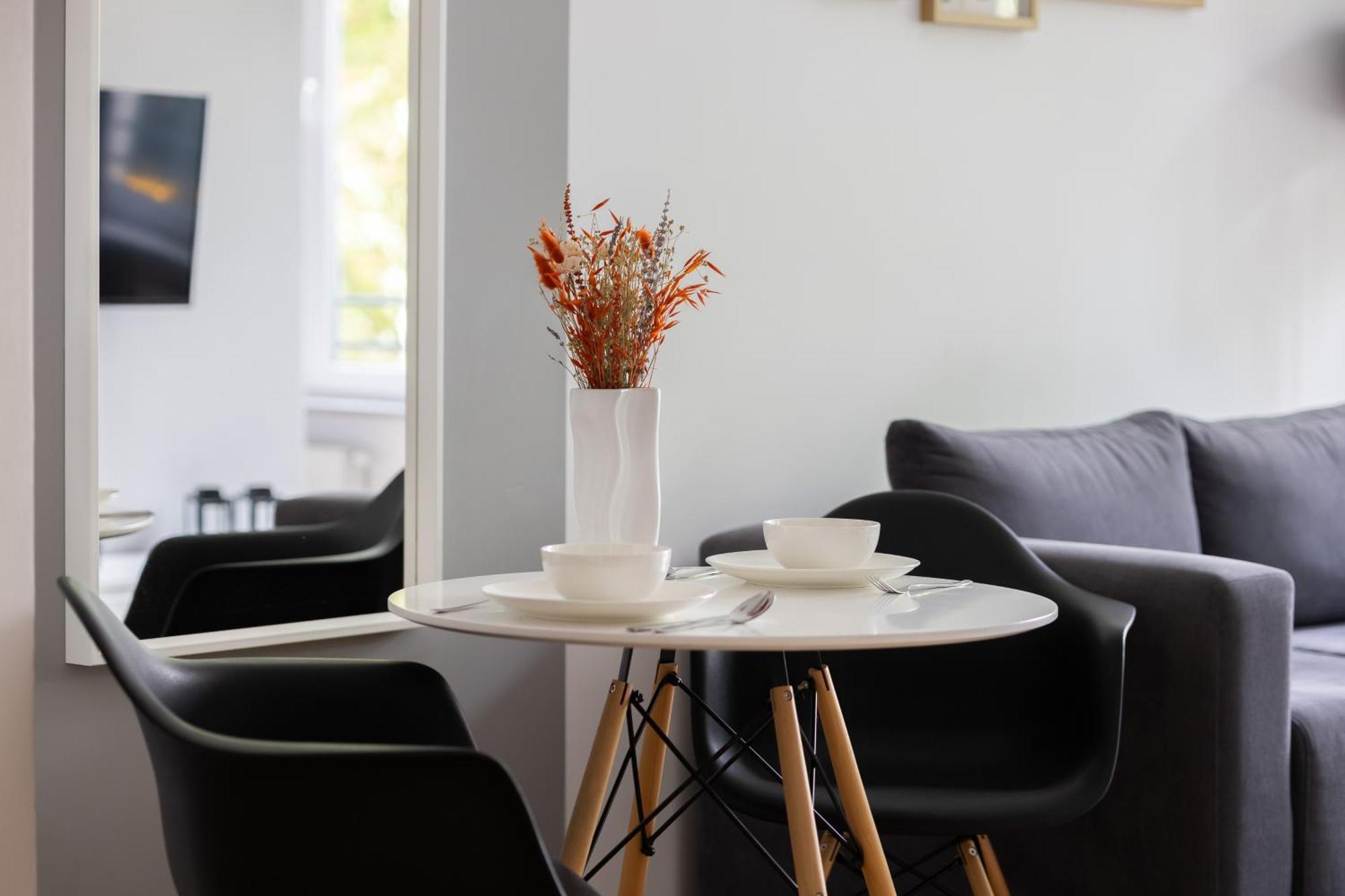 Wola Pet-friendly With Ac Slawinska By Renters Warsaw