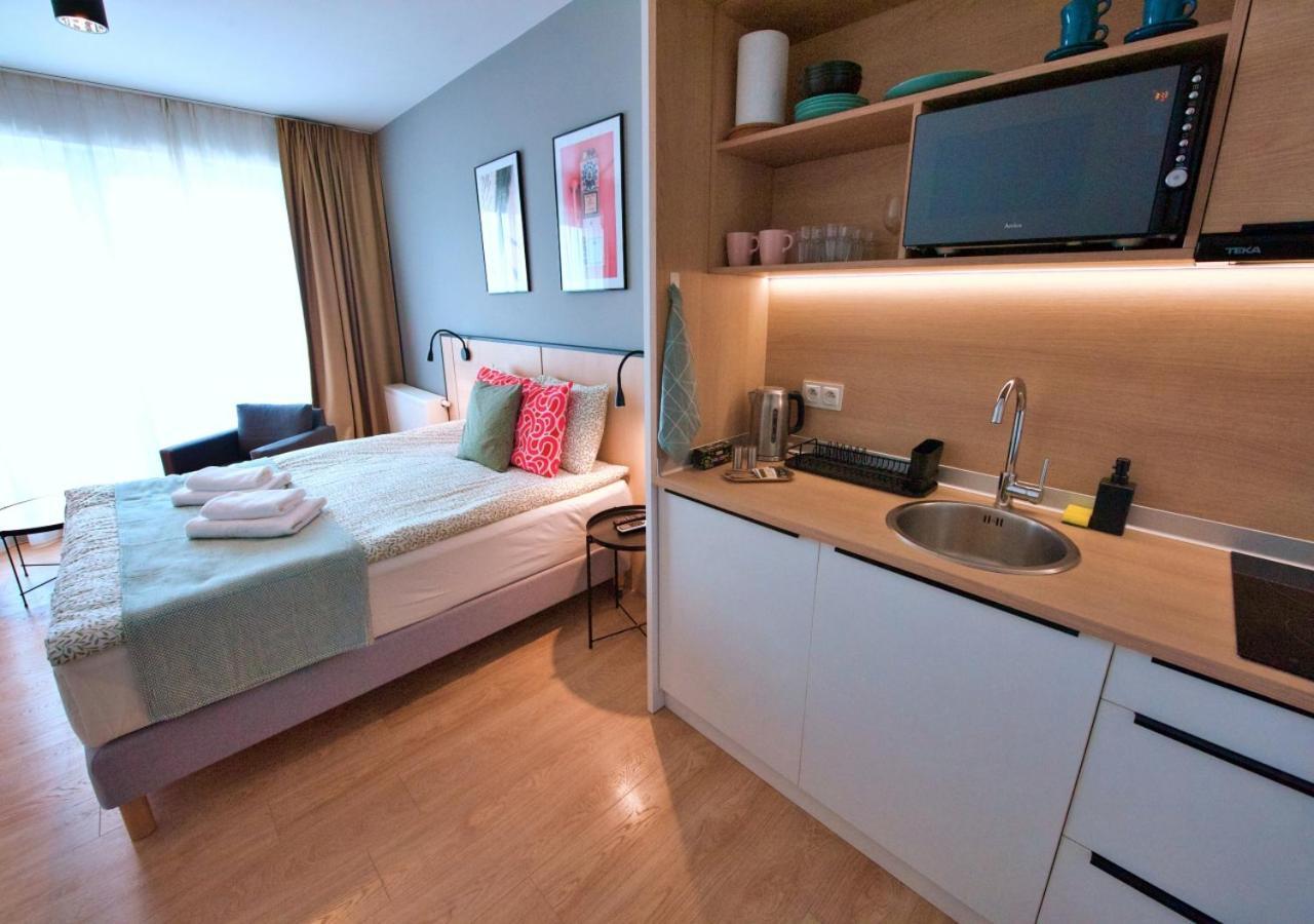 Bk Praga - National Stadium - Comfortable For 4 People