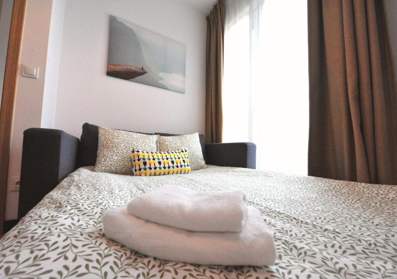 Apartment Bk Praga - National Stadium - Comfortable For 4 People