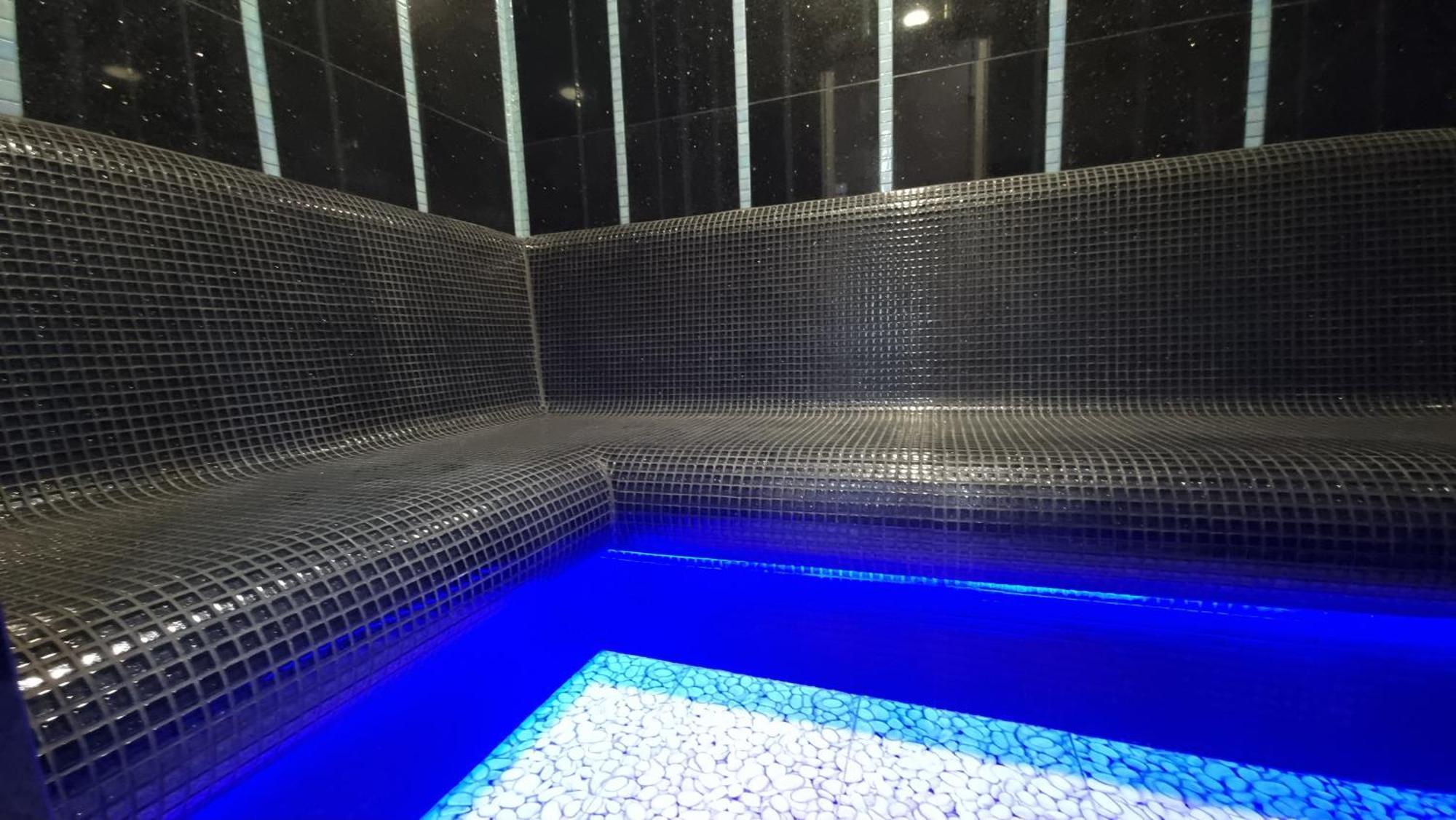 Sauna Wola Centrum Subway * Warsaw