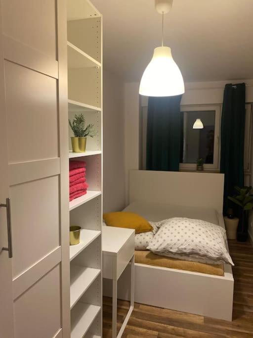 Workation Centre Metro Park Family 15 Min Palace Kultury Apartment *