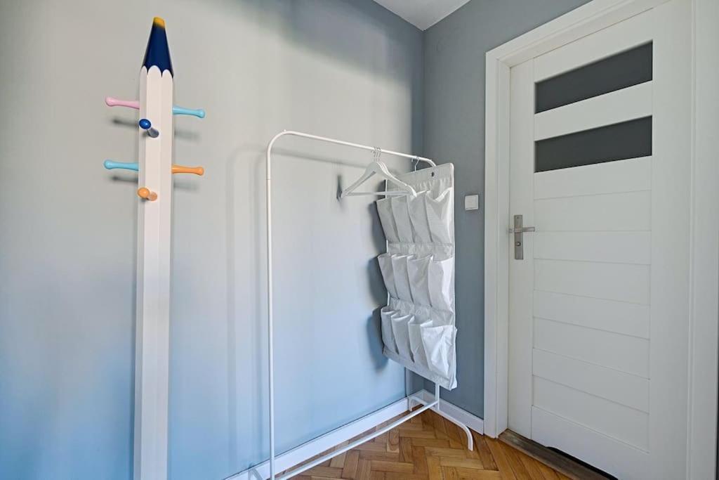 Apartment Super With Air Conditioning New Flat With Wifi