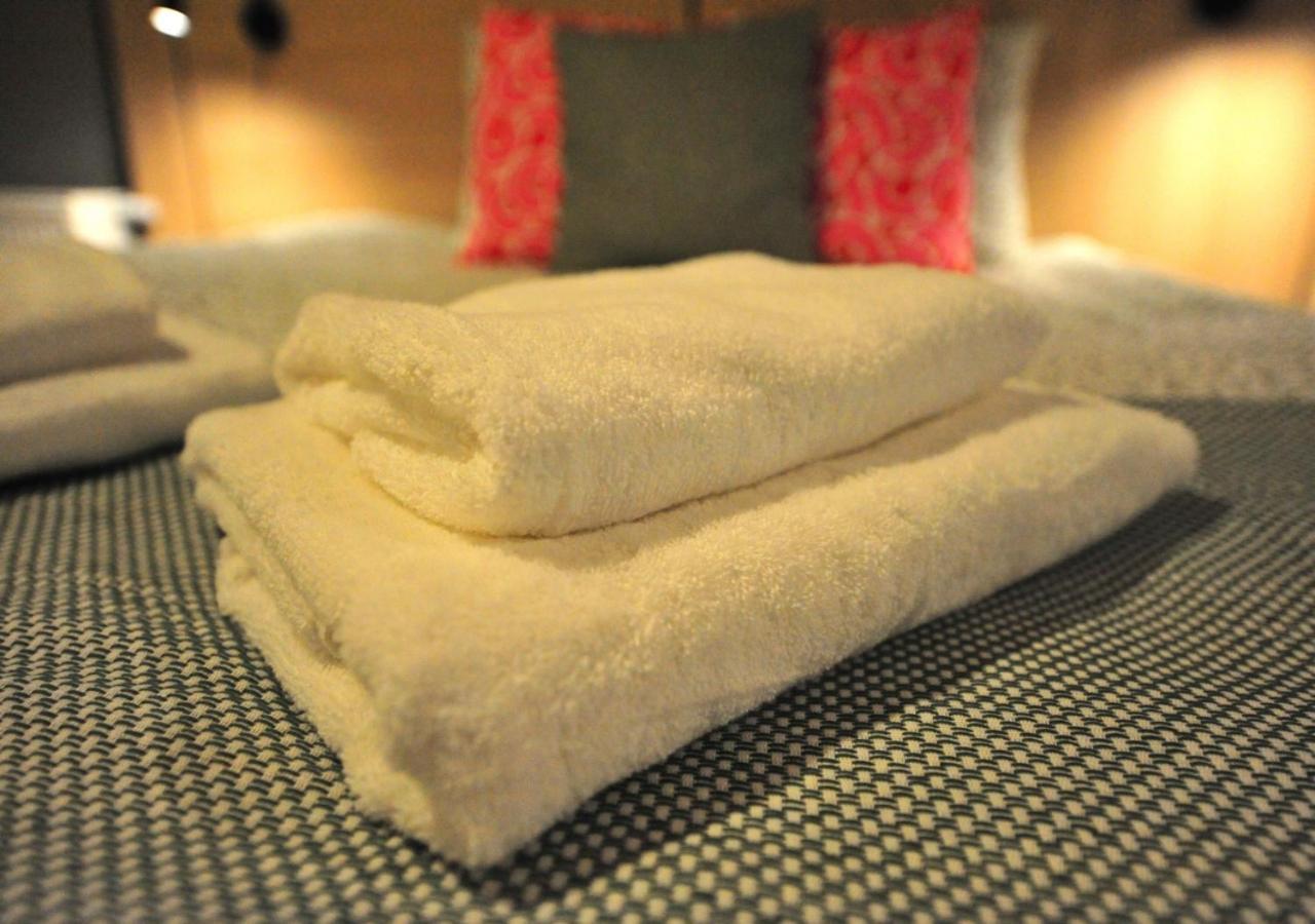 Bk Praga - National Stadium - Comfortable For 4 People Apartment Warsaw