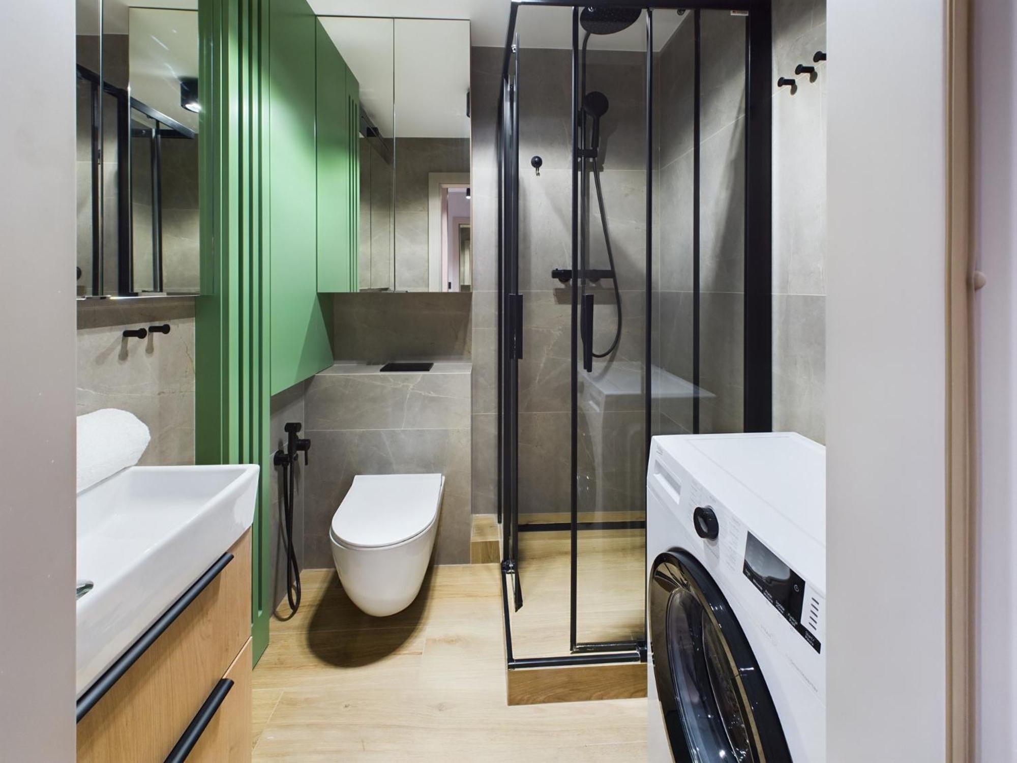 Beautiful For Two People By Renters * Varsóvia