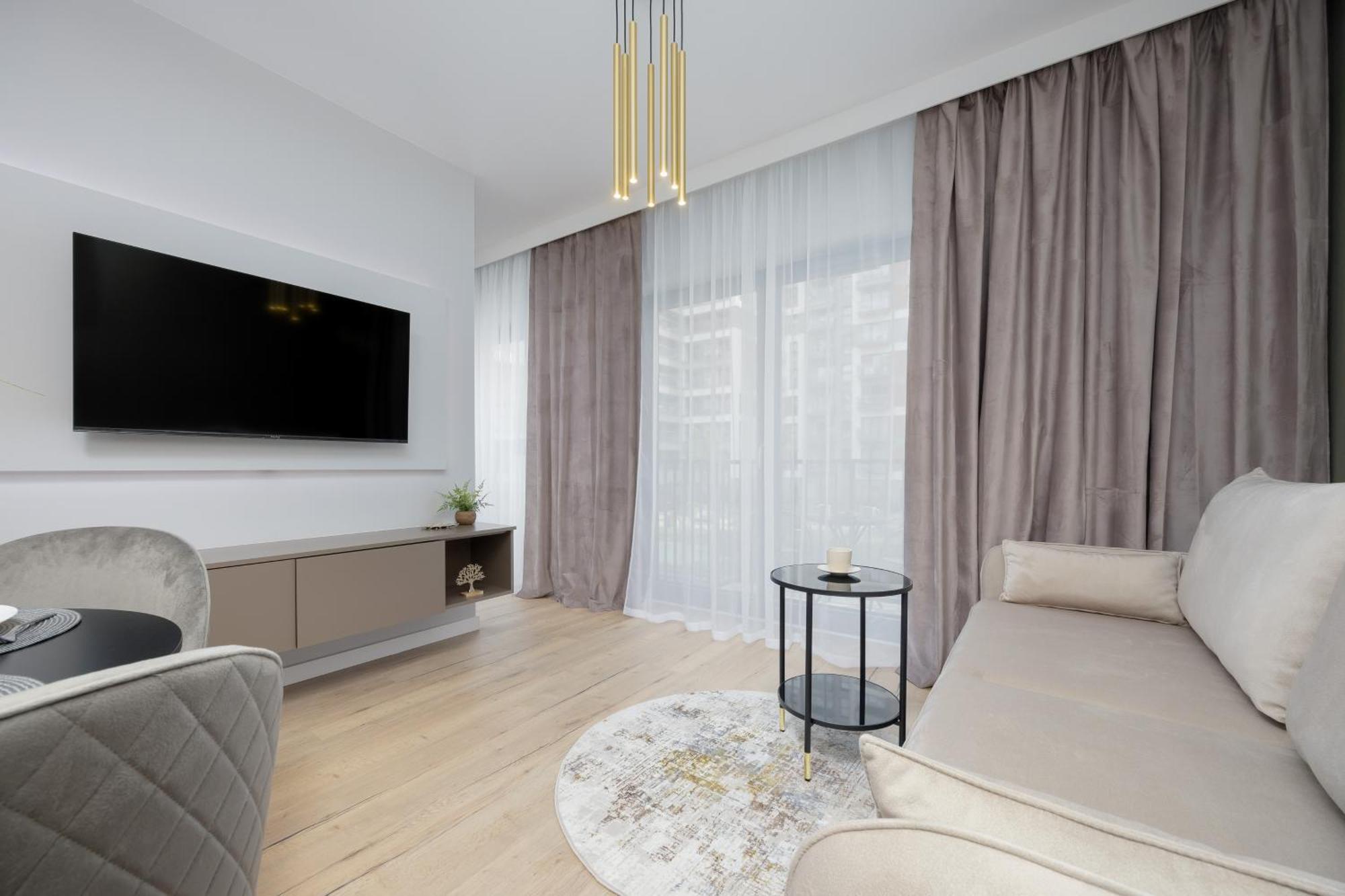 Piekne Studia Dla 3 Osob & Parking By Renters *