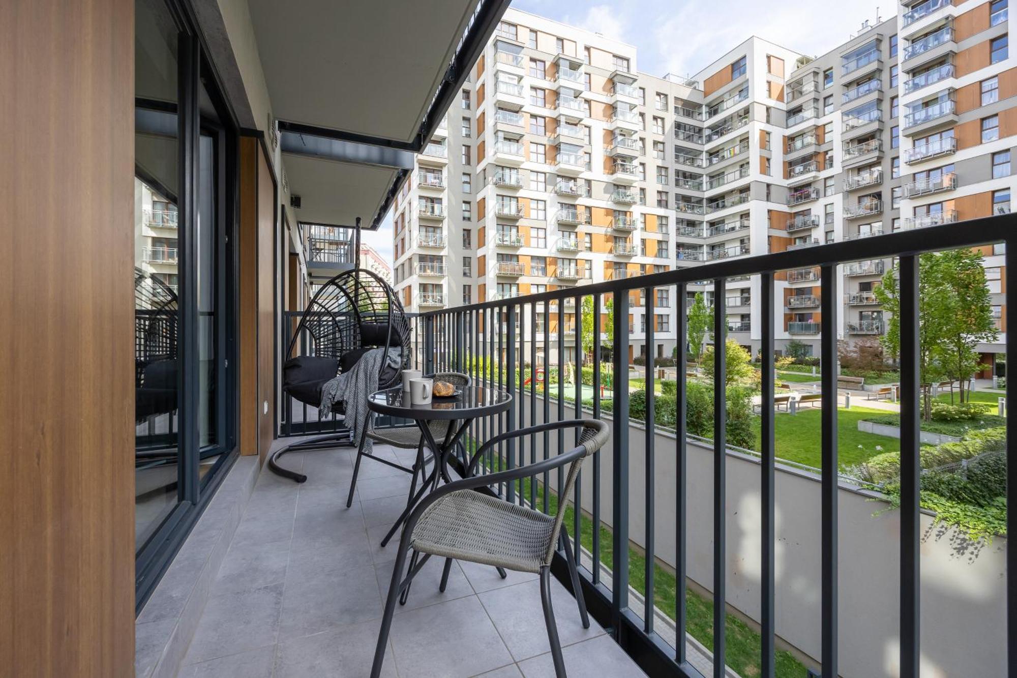 Apartamento Piekne Studia Dla 3 Osob & Parking By Renters