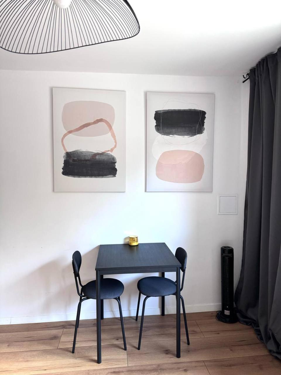 Quiet Near The Park, Metro, Centre, Wi-fi - By Hik Apartment