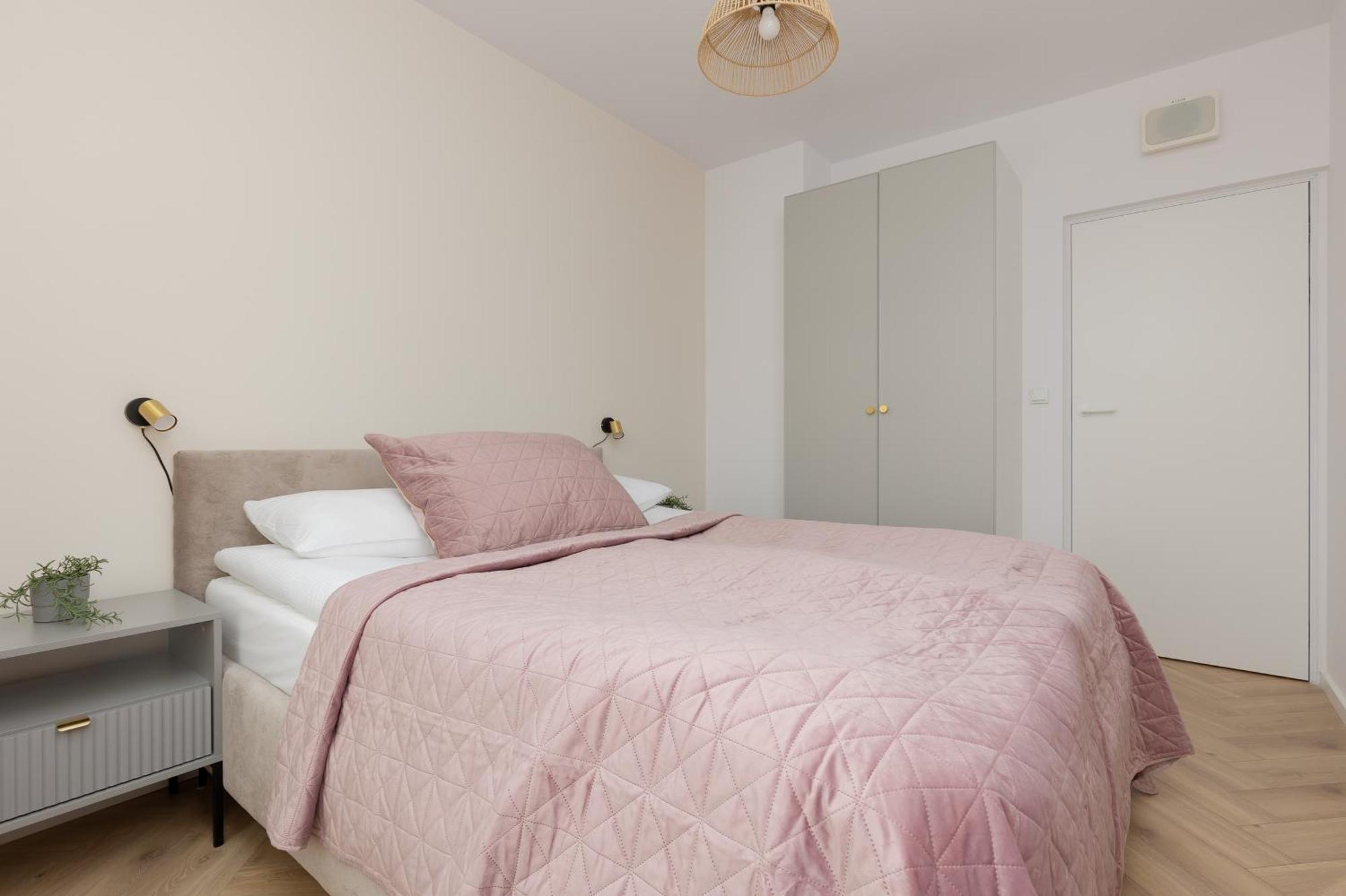 Skyline By Renters Warszawa