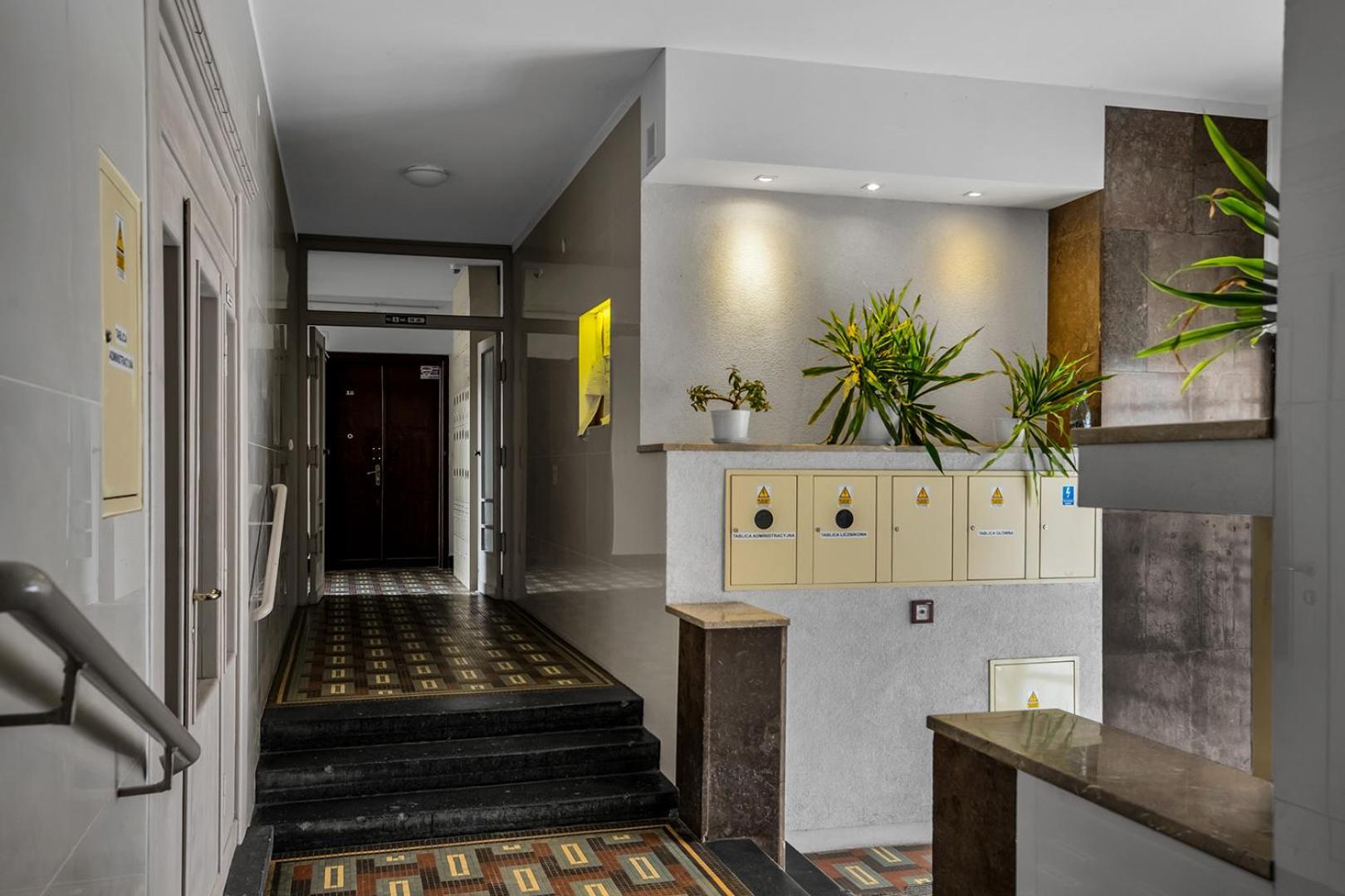 Near River - 58m2, Metro, Balcony
