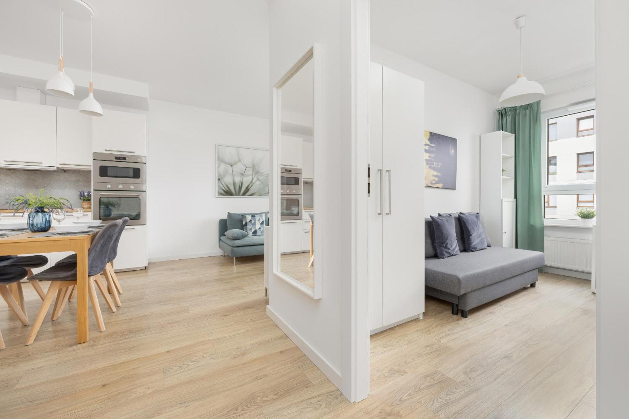 Comfy Two-bedroom Near Chopin Airport Warsaw's Ursynow By Renters Apartment