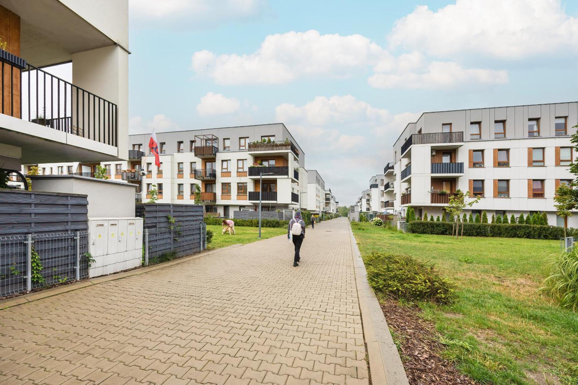 Apartment Comfy Two-bedroom Near Chopin Airport Warsaw's Ursynow By Renters *
