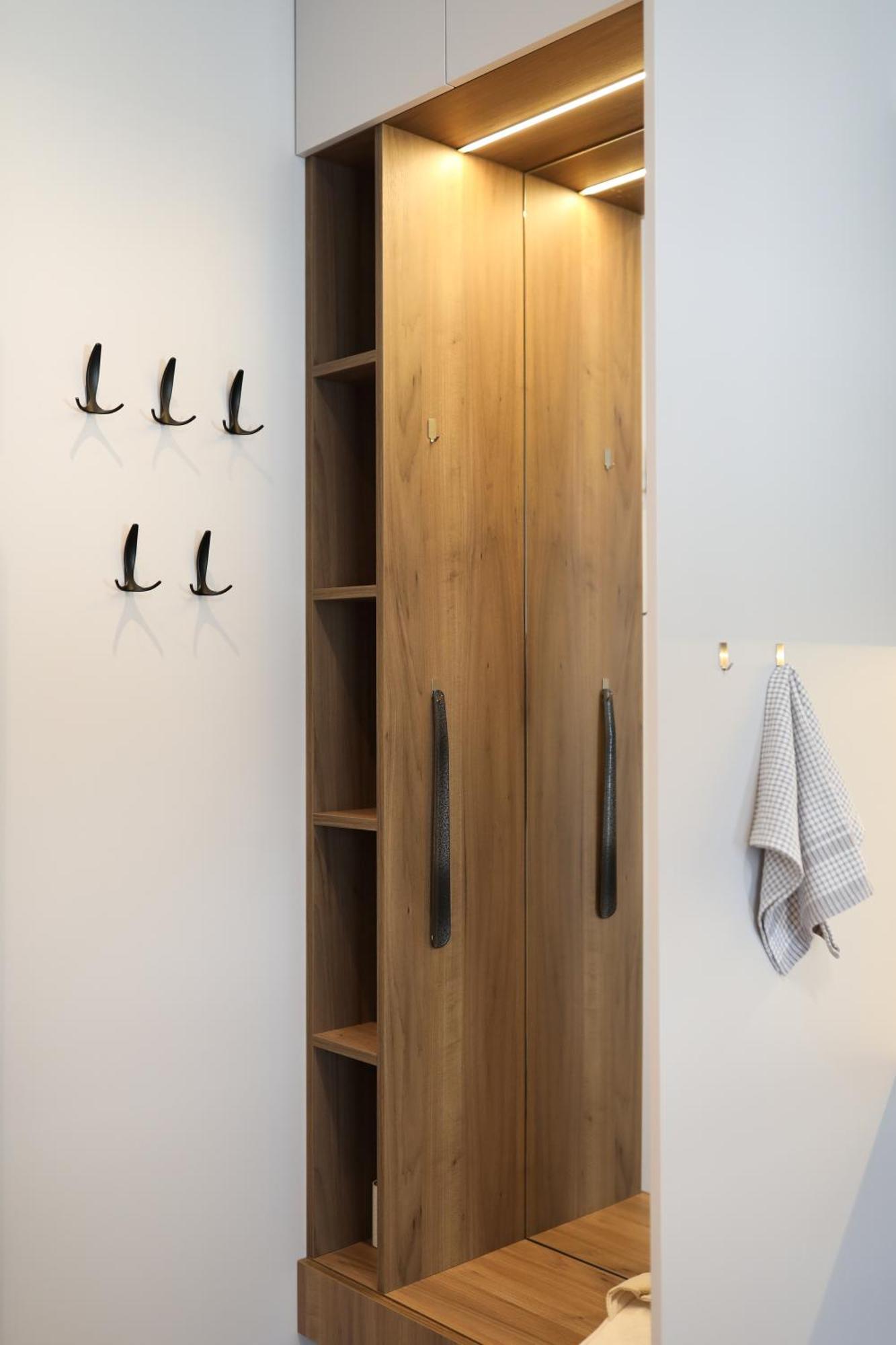 Zdziechowskiego With Parking And Ac, Mokotow Apartament