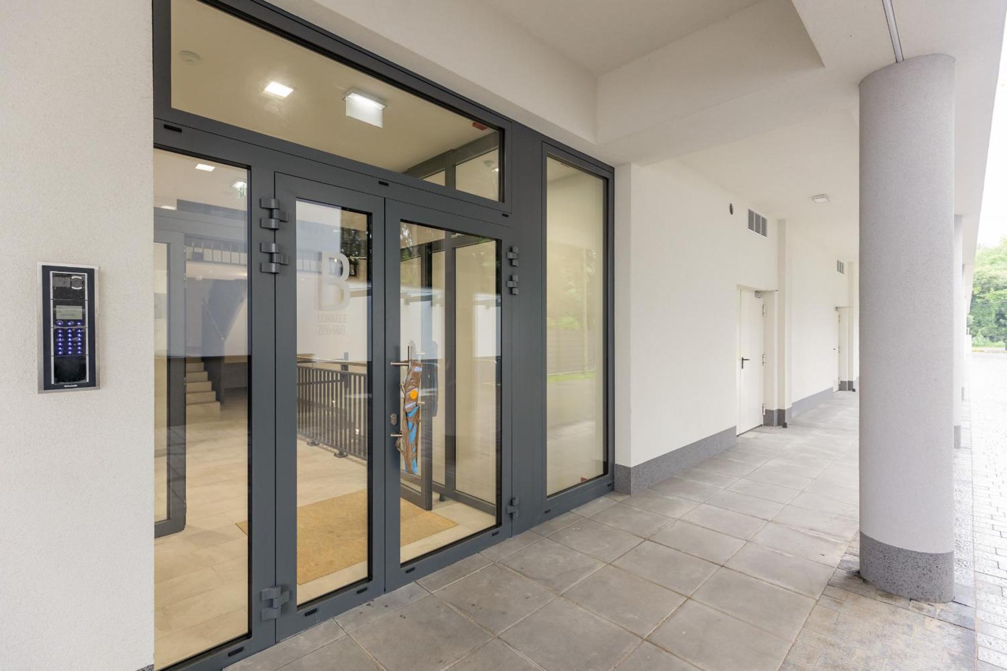 Apartment Spacious With Parking Ursus By Renters Prestige Warsaw