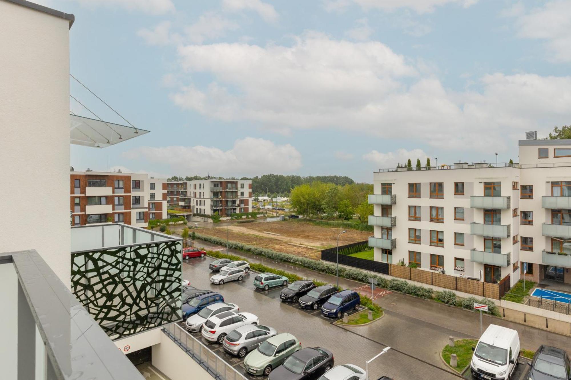 Spacious With Parking Ursus By Renters Prestige *