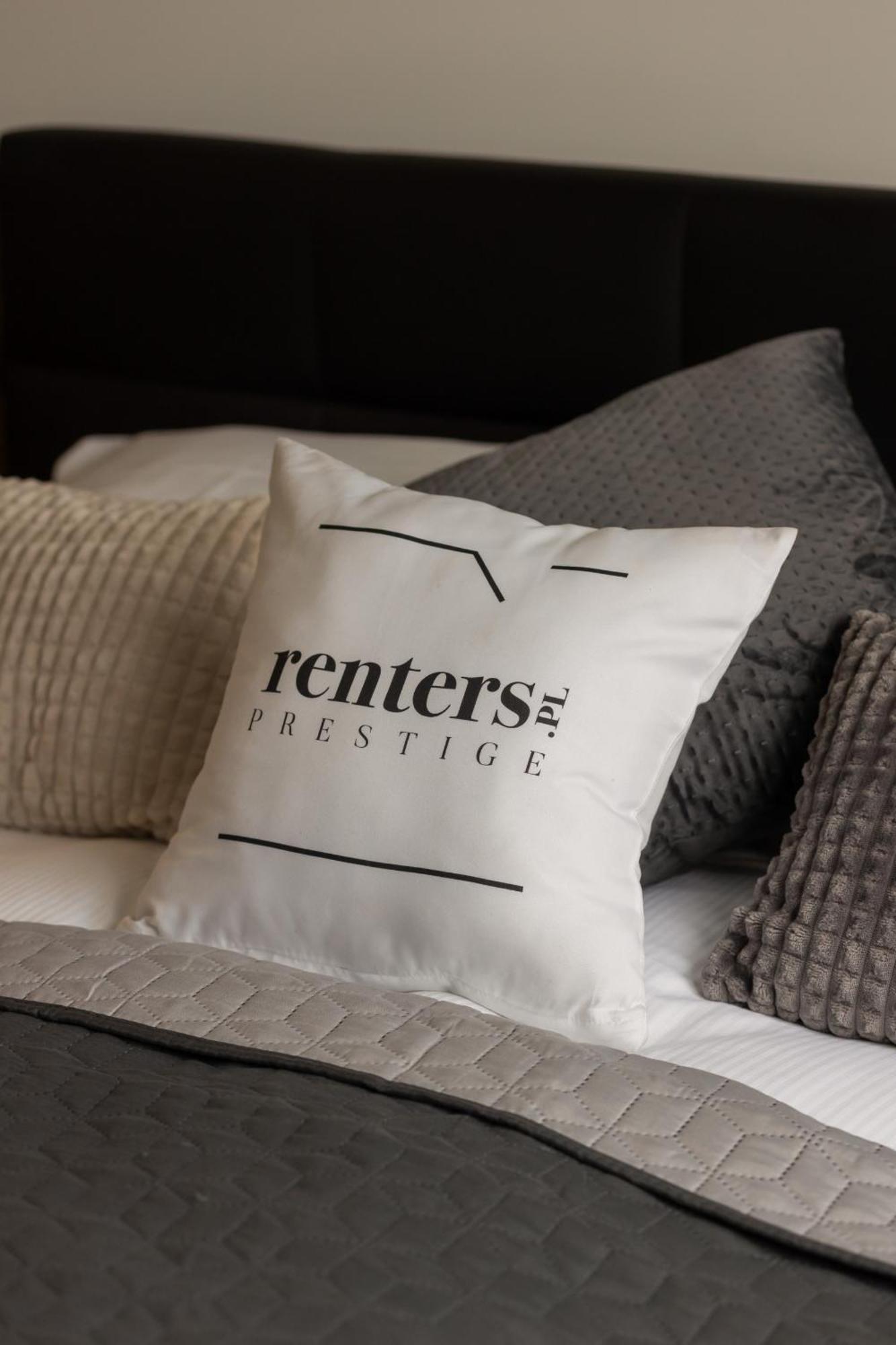 Spacious With Parking Ursus By Renters Prestige Warsaw