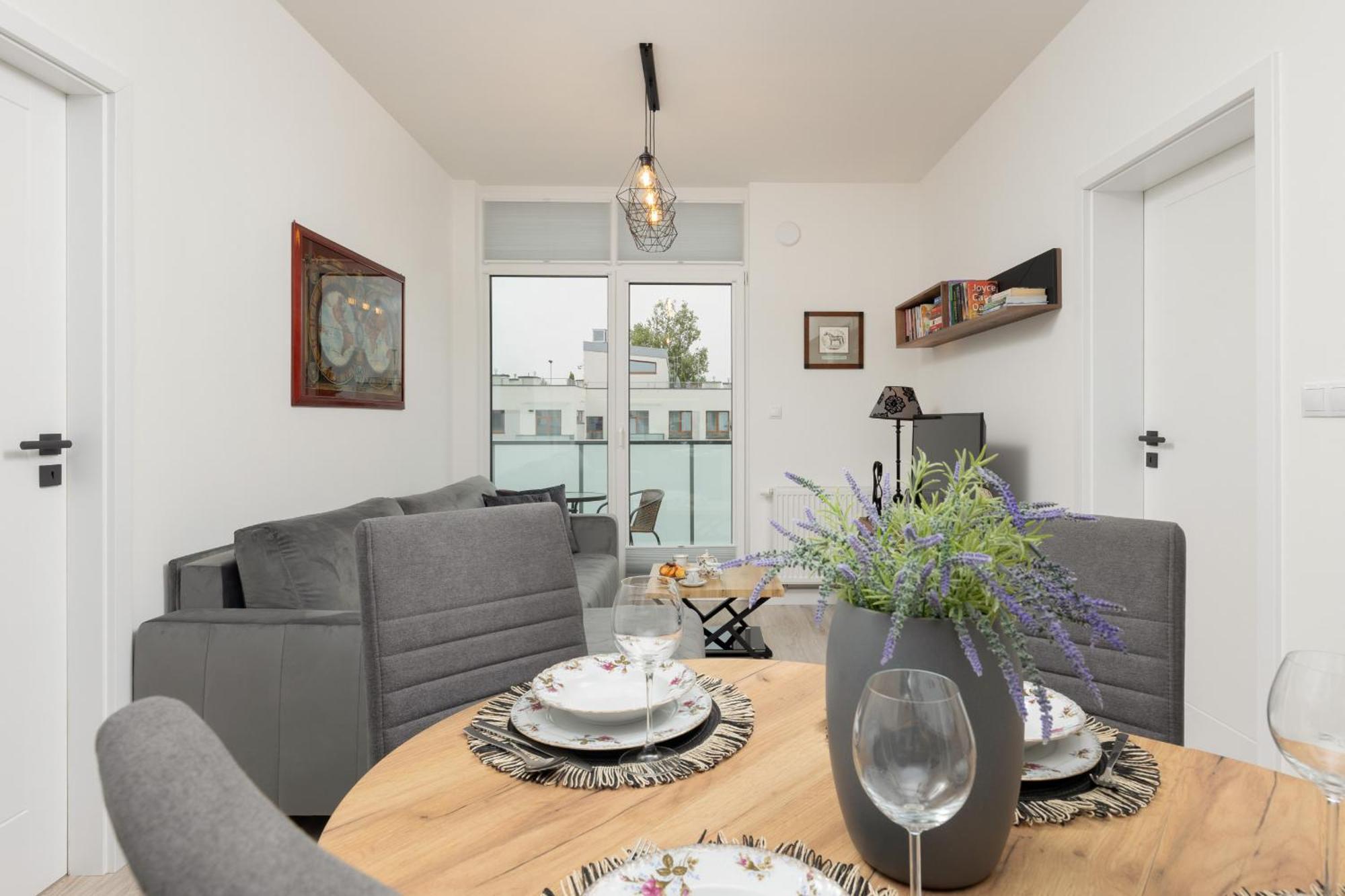 Spacious With Parking Ursus By Renters Prestige Apartment *