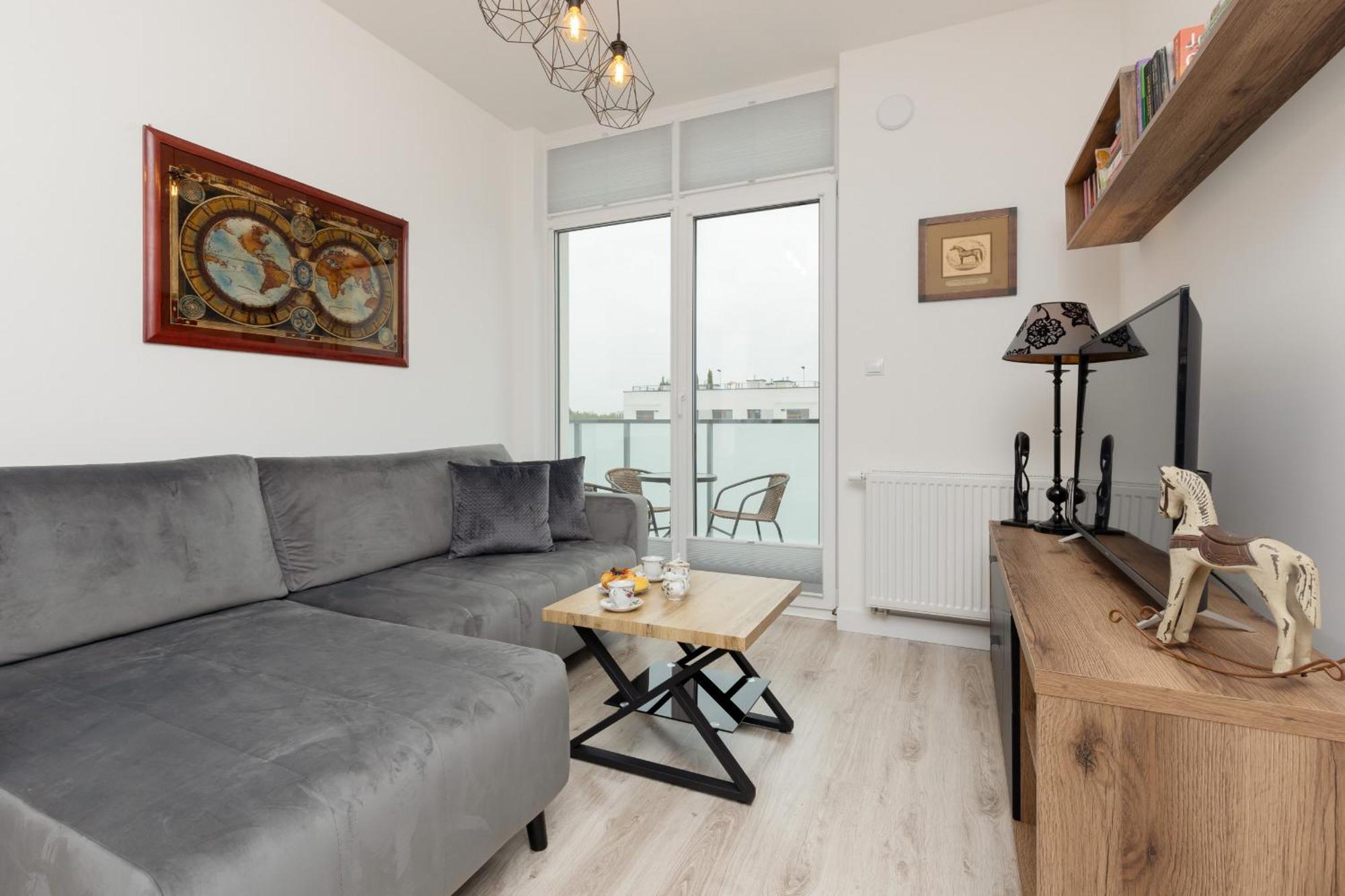 Spacious With Parking Ursus By Renters Prestige Apartment Warsaw