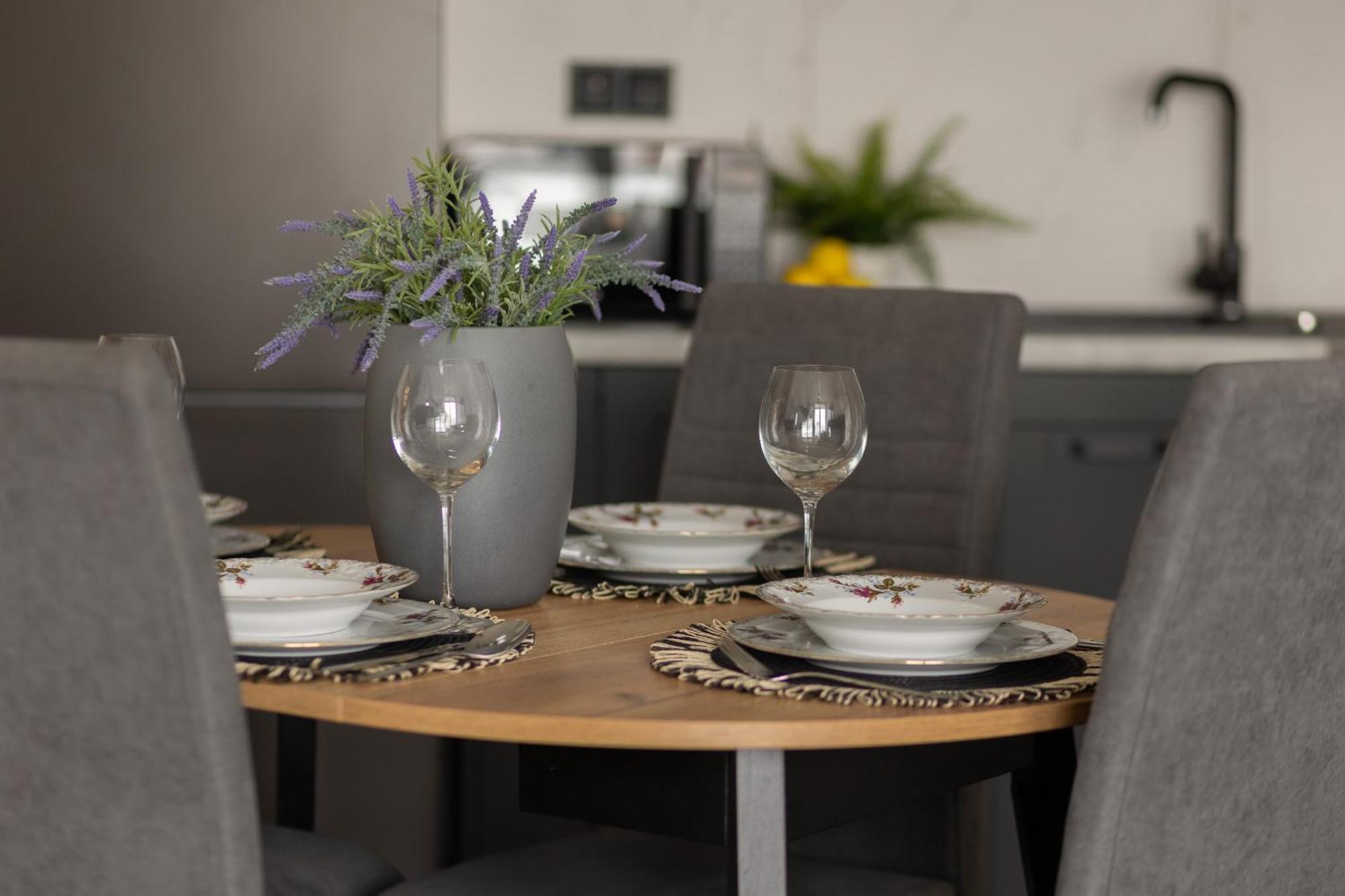 Apartment Spacious With Parking Ursus By Renters Prestige