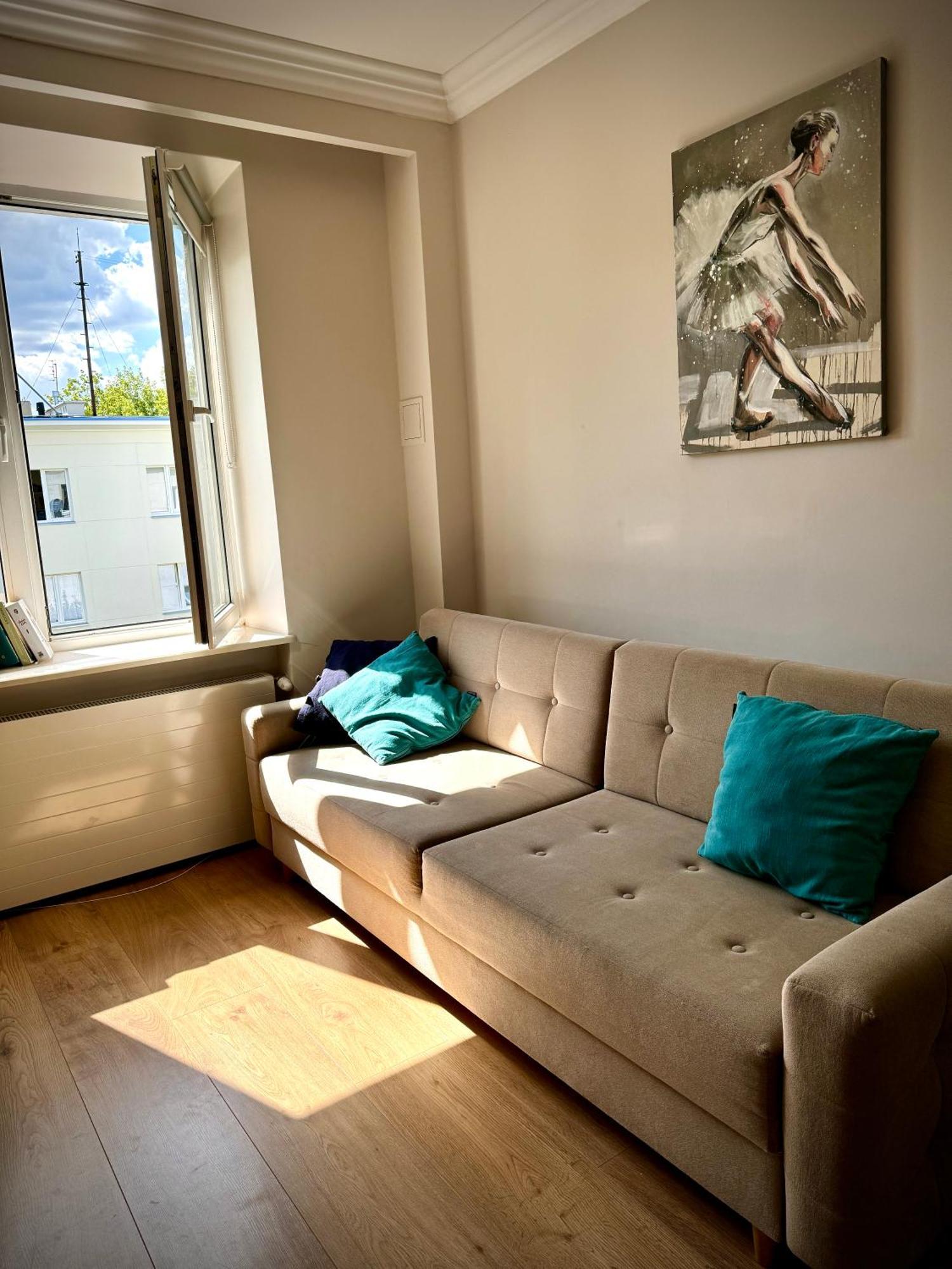 Apartment 43m2 Saski- Blisko Starowki I Dworca Centralnego- Elektoralna 19a *