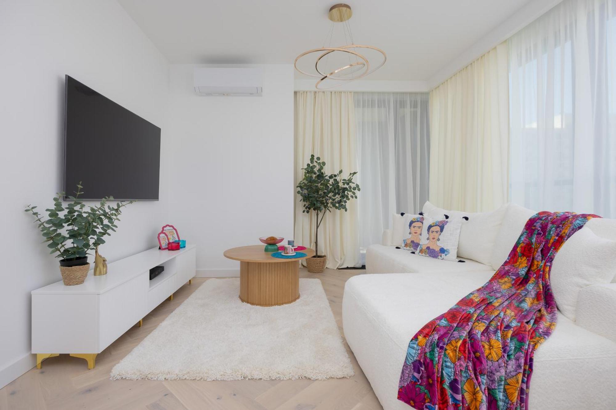 Lux Grzybowska With Parking By Renters Prestige *
