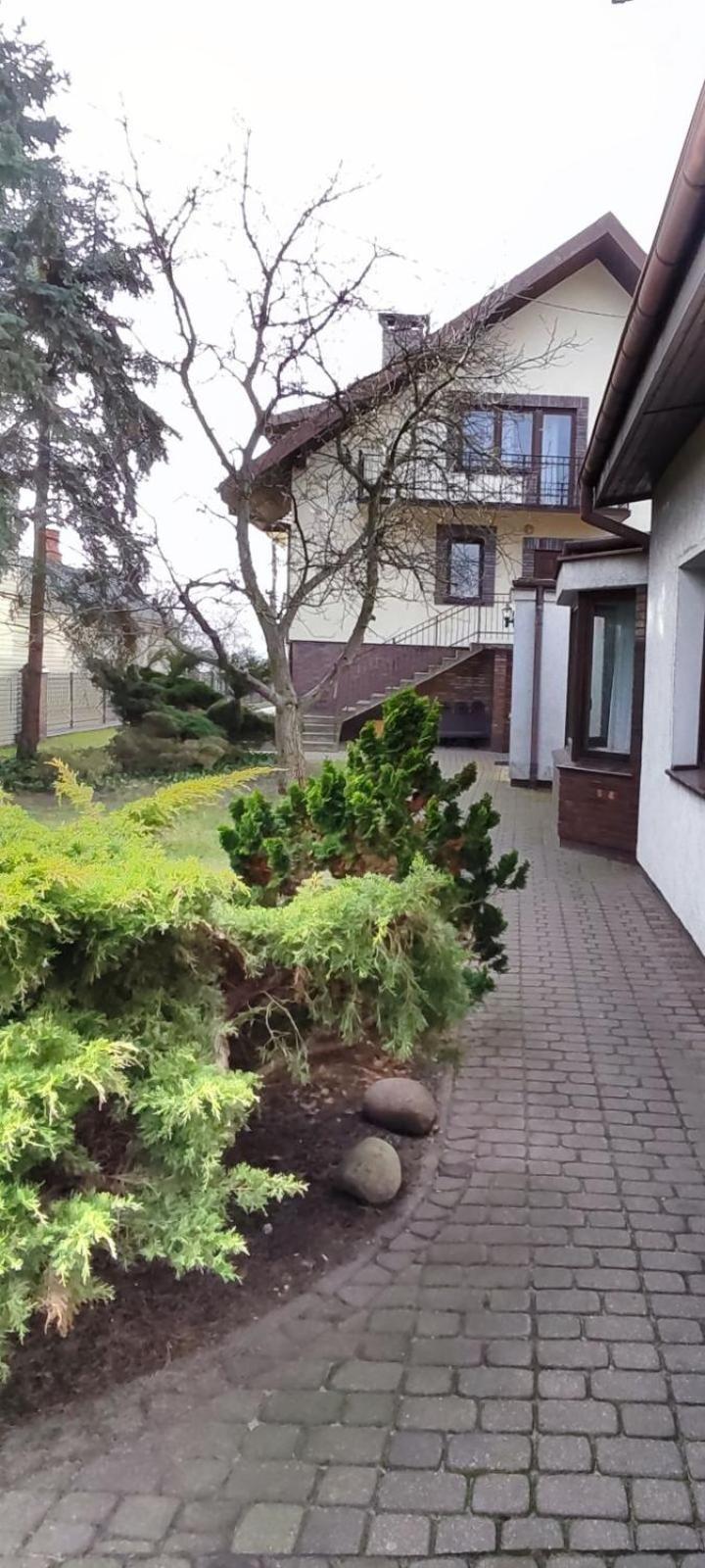 Lubava * Warschau