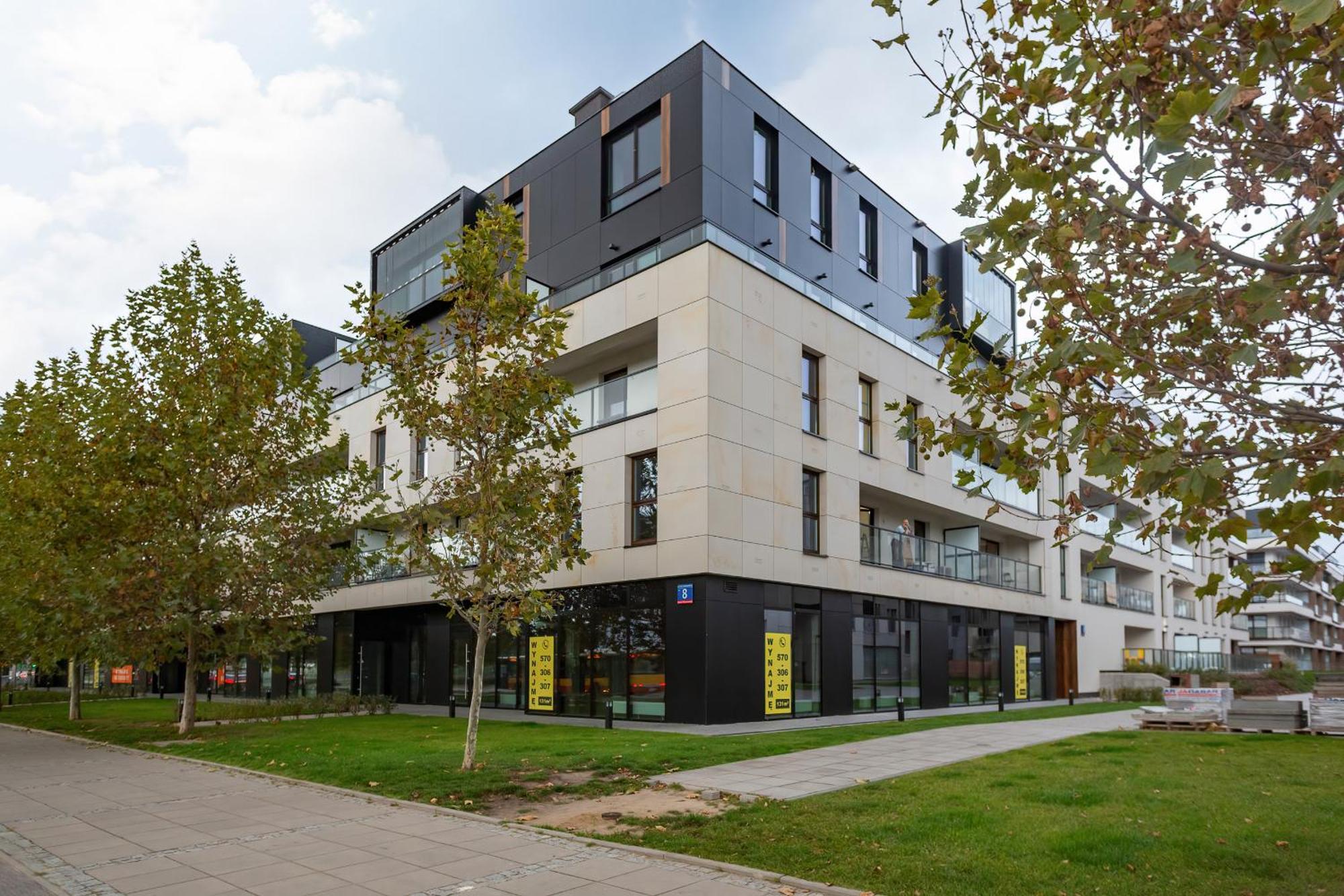 Apartment Lux Unique Rzeczypospolitej With Parking By Renters Prestige *