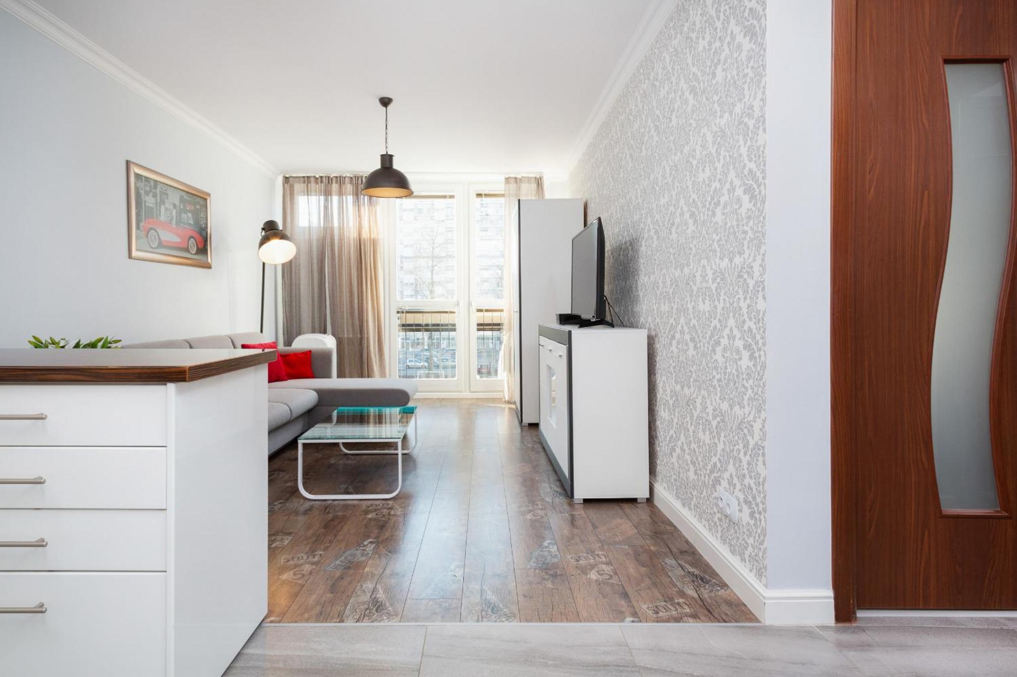 Apartment Modern Pereca Close To Metro Rondo Onz By Renters Warsaw
