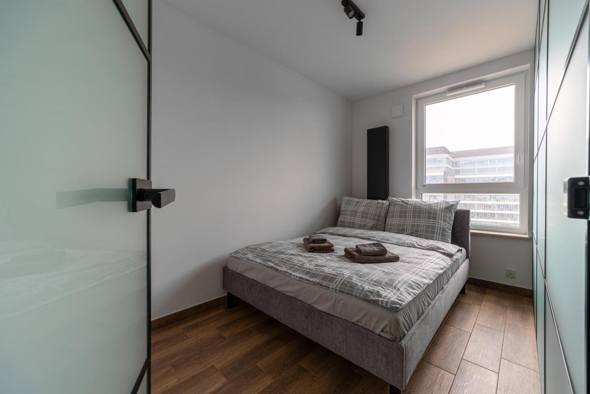 Apartment Nowy Komfortowy Wiktoryn 6a, Tv Smart, 72