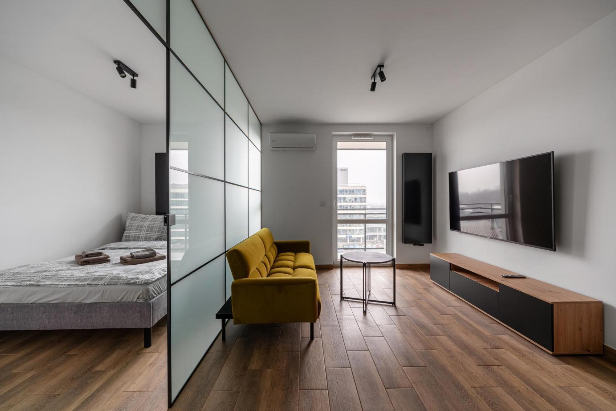 Nowy Komfortowy Wiktoryn 6a, Tv Smart, 72