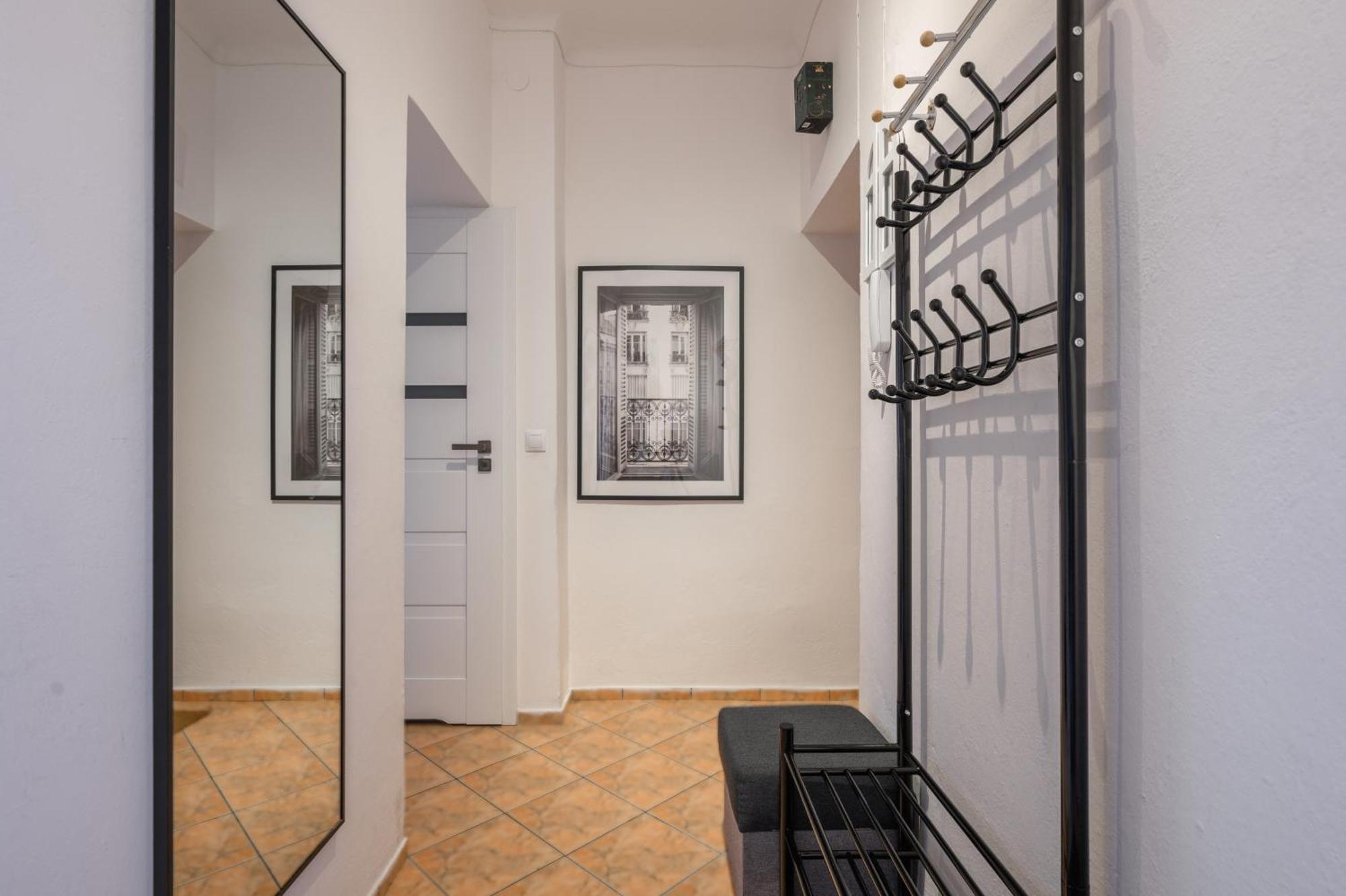 Centrum Twarda Apartment *
