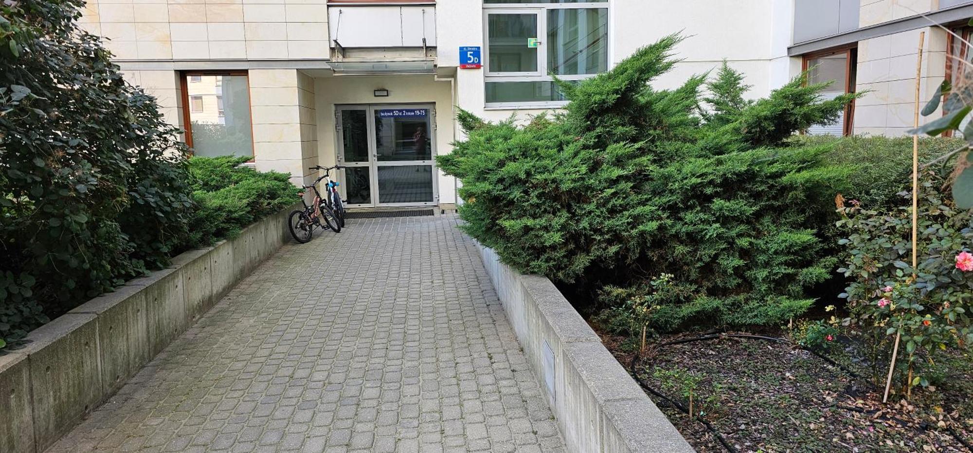 10 Min Do Lotniska, 2 Syp, Ekspres Do Kawy, Kosmetyki Ada, By Visitwarsaw Warschau