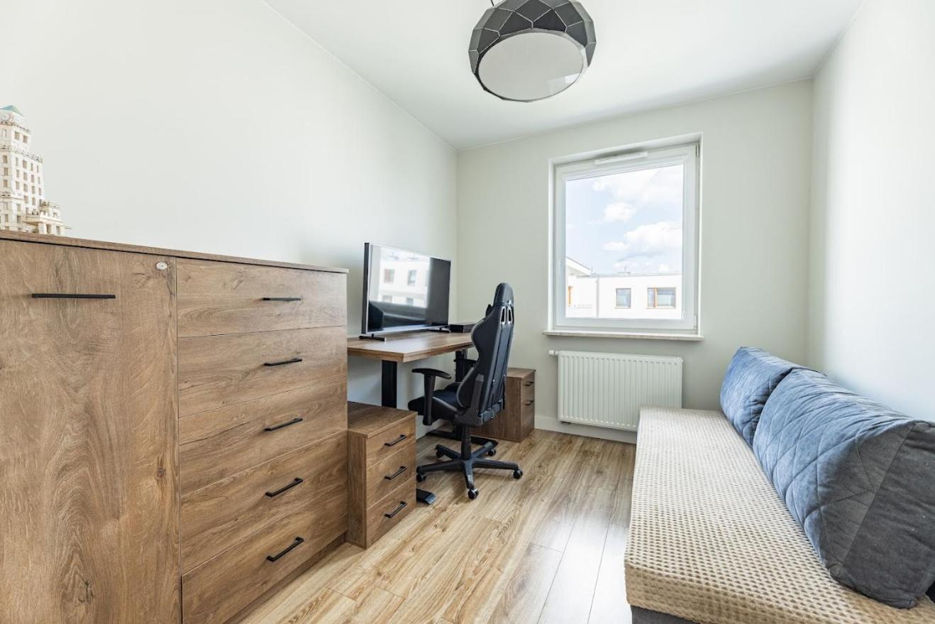 Z Parkingiem, Obok Metra. Apartment *