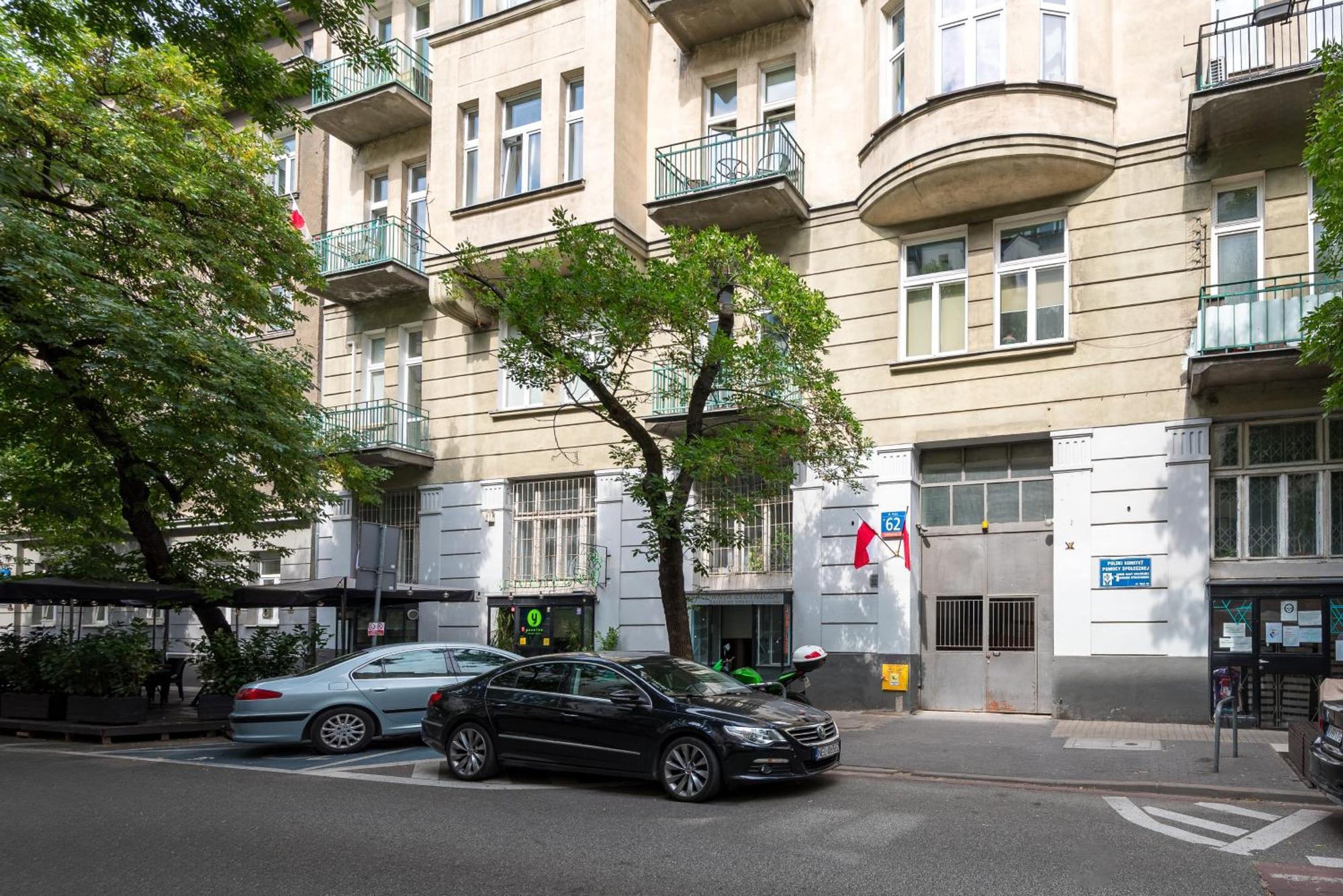 Hoza 62 Deluxe Warsaw