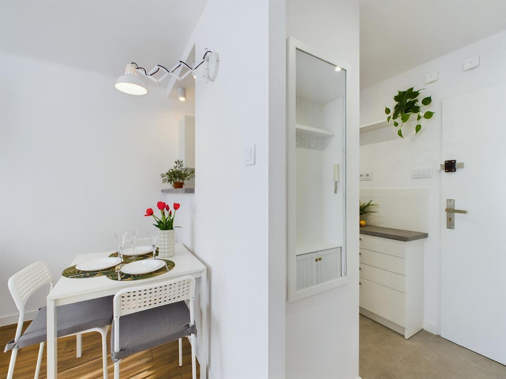 Apartment Centrum Warszawy Piekne Dla 3 Osob By Rent Like *