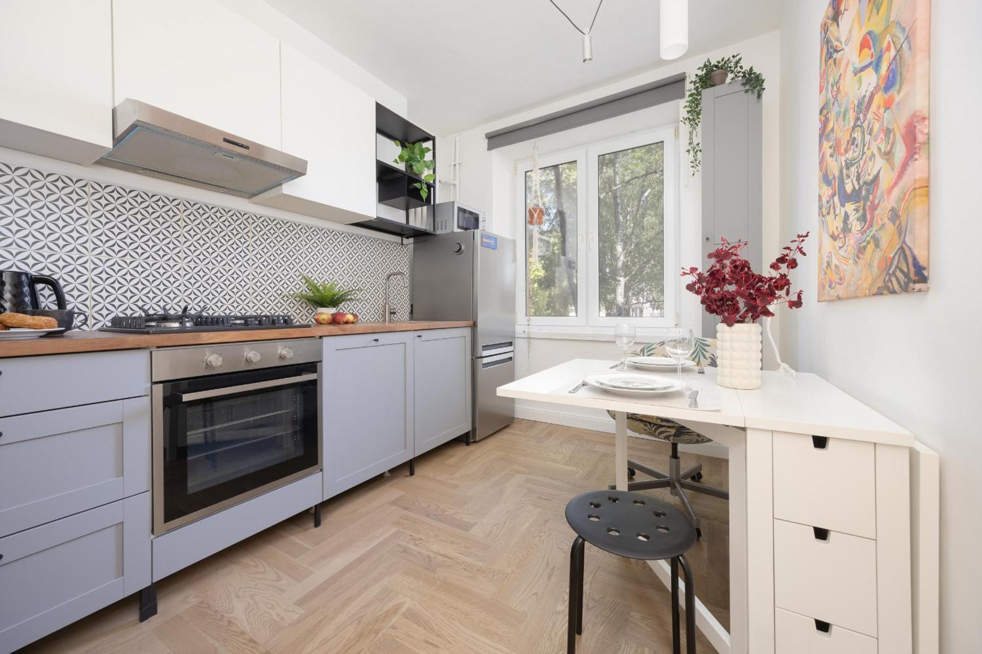 Bright In Saska Kepa Near Pge Narodowy By Renters