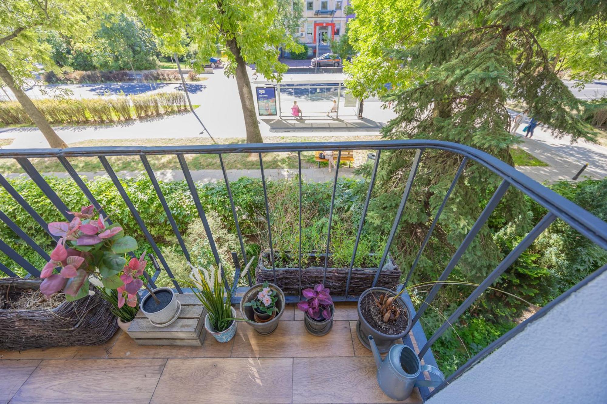 Apartment Bright In Saska Kepa Near Pge Narodowy By Renters *