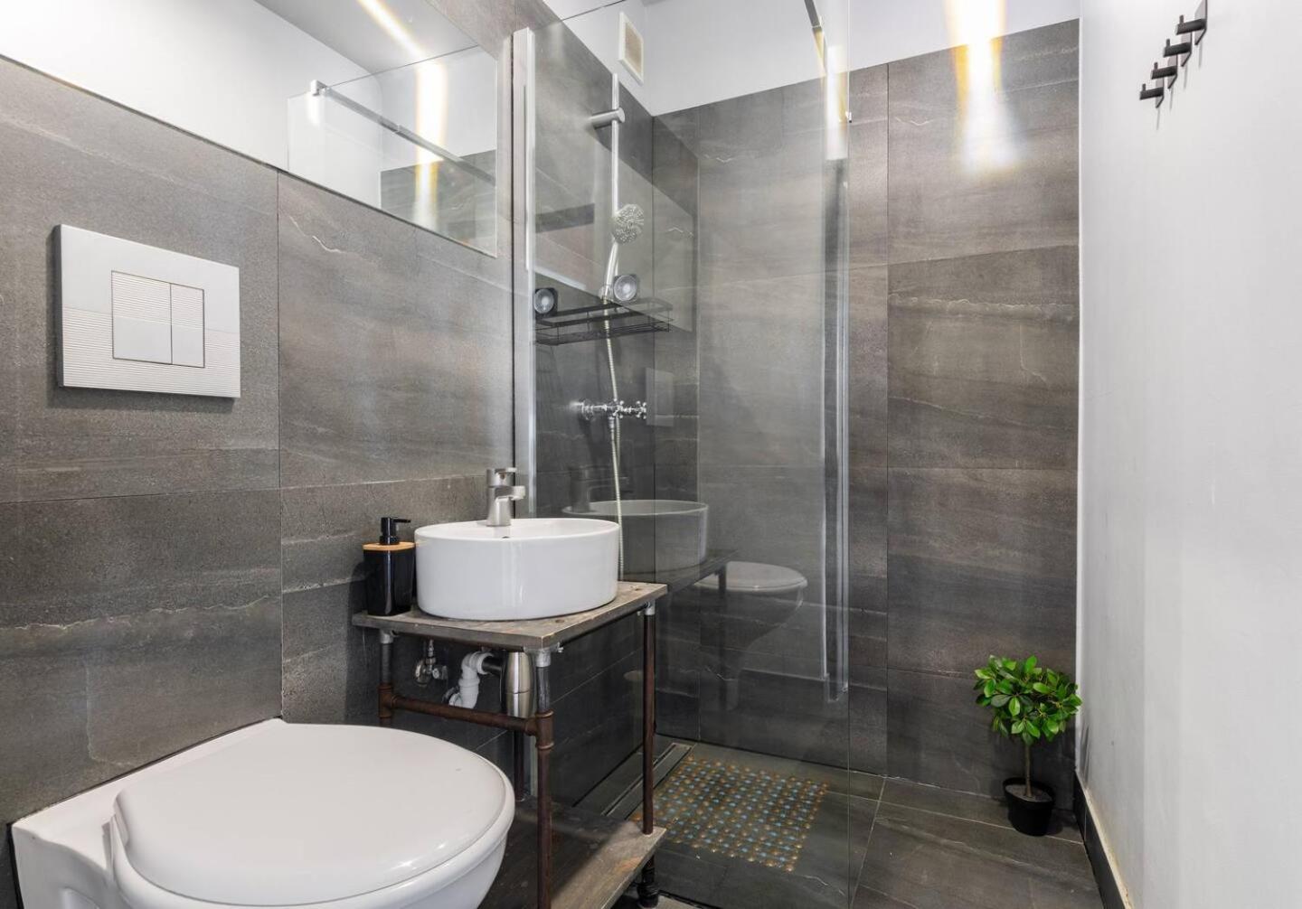 Apartament Dove Deluxe Center *