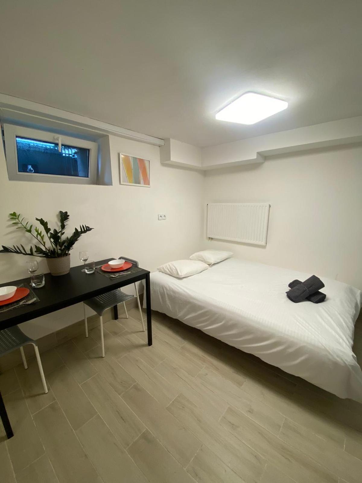 Apartel24pl Chopin House Self Check-in Apartment *
