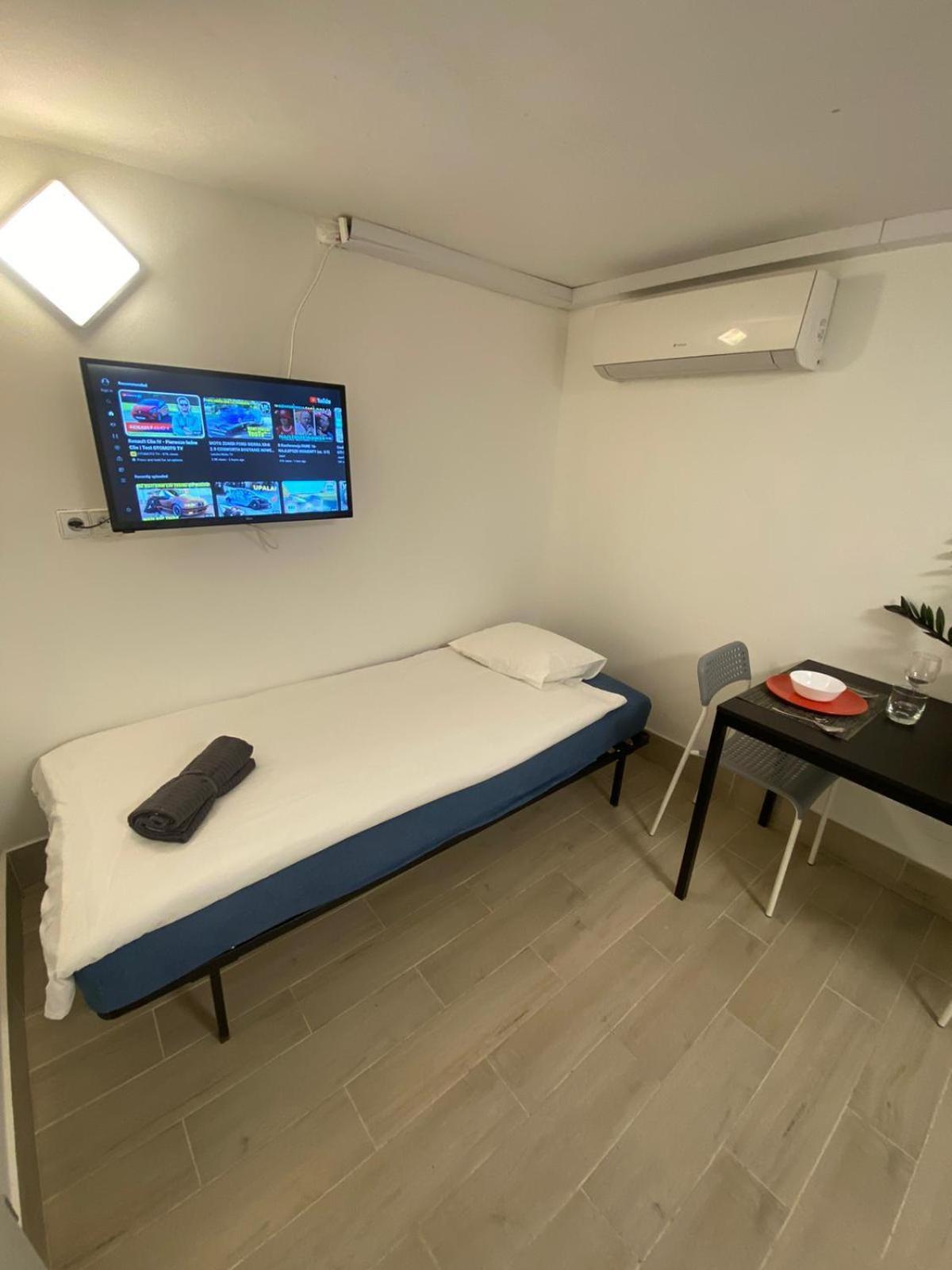 Apartel24pl Chopin House Self Check-in Apartment *