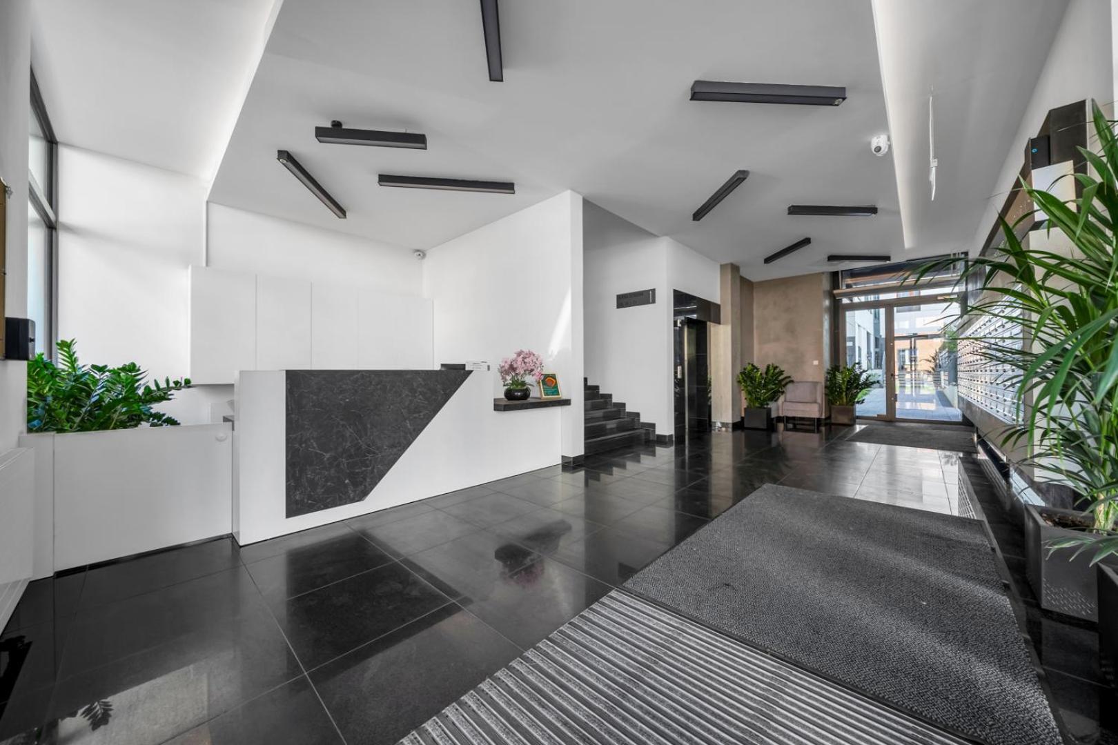 Leszno With Parking - By Rentujemy Apartment