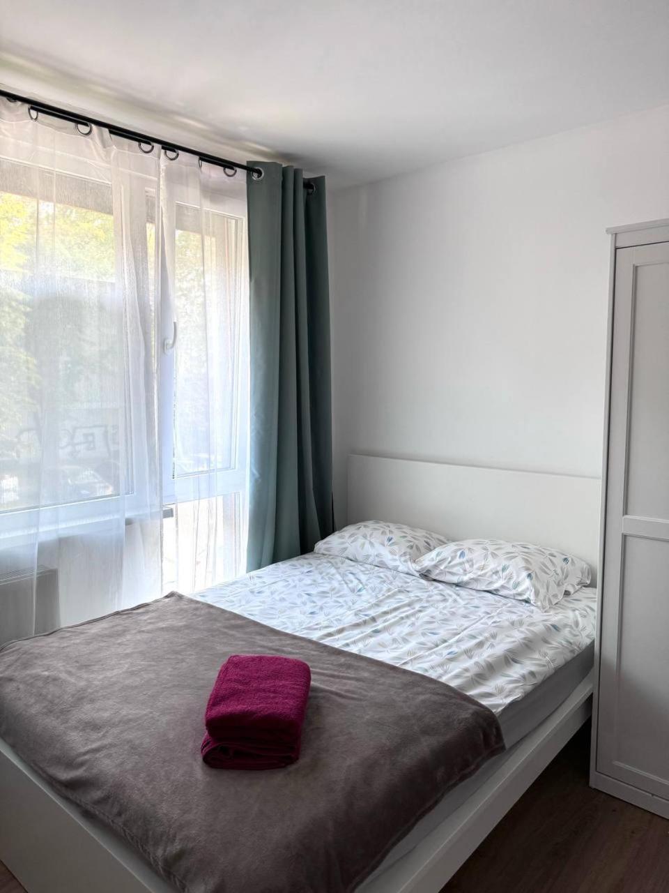Quiet Near The Park, Metro, Centre, Wi-fi - By Hik * Warsaw